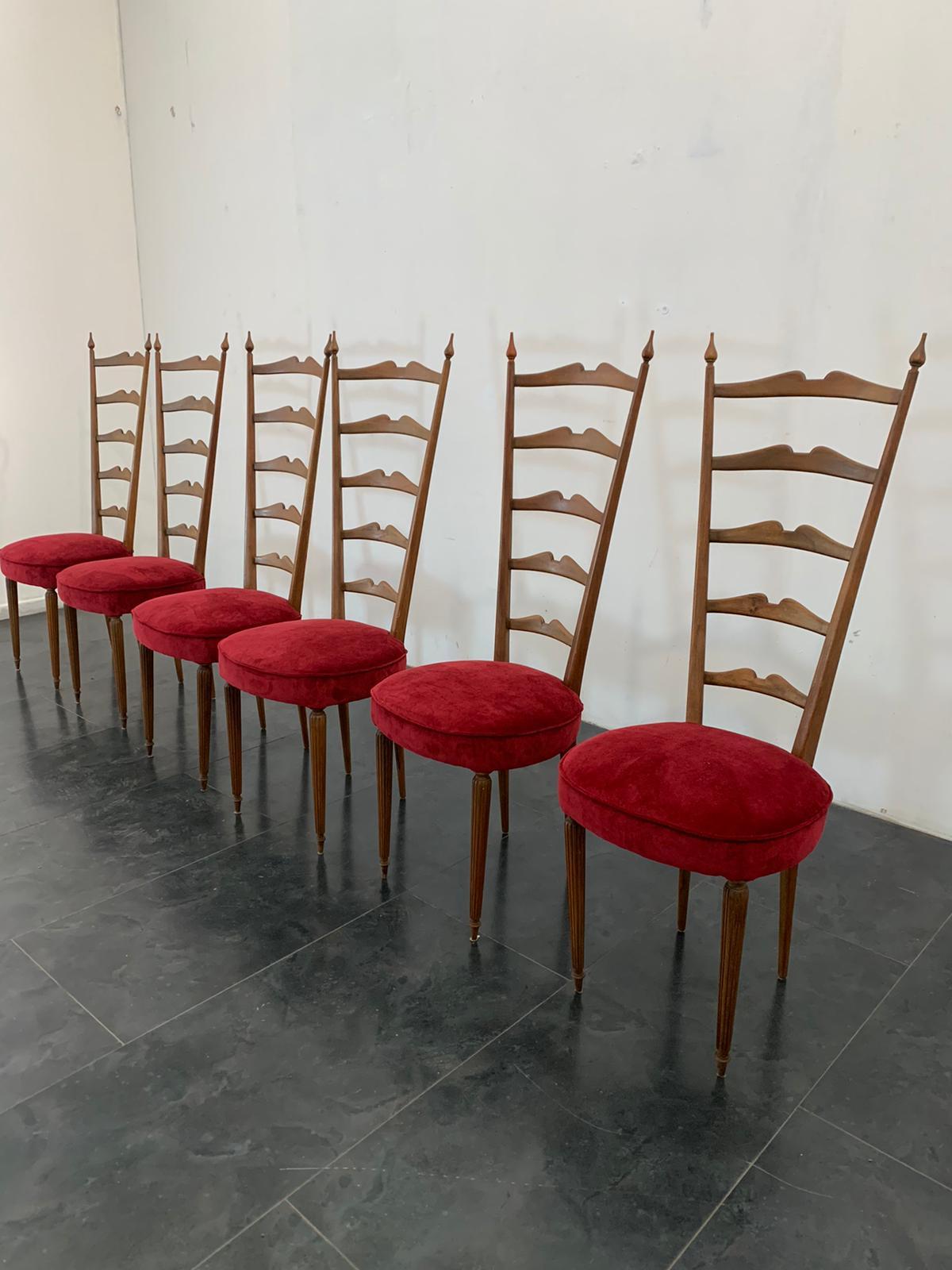 6 Hochlehnige Stühle von Paolo Buffa 1950er Jahre.
