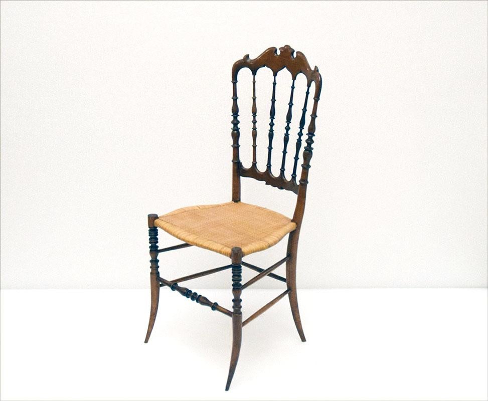 Chiavarina-Stühle aus Kirschbaumholz und Strohsitz, frühes 20. Jahrhundert, Vierer-Set (Frühes 20. Jahrhundert) im Angebot