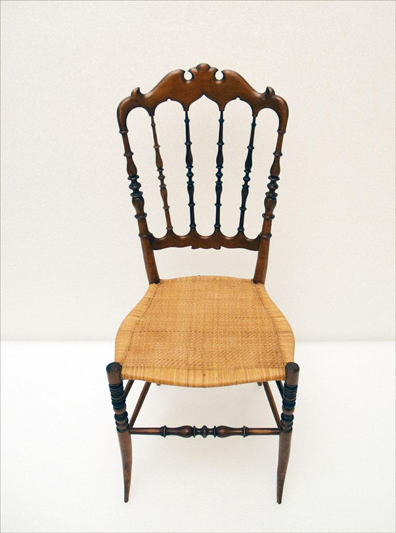 Chiavarina Chairs in Cherry Wood and Straw Seat, Early 20th Century, Set of Four For Sale 2