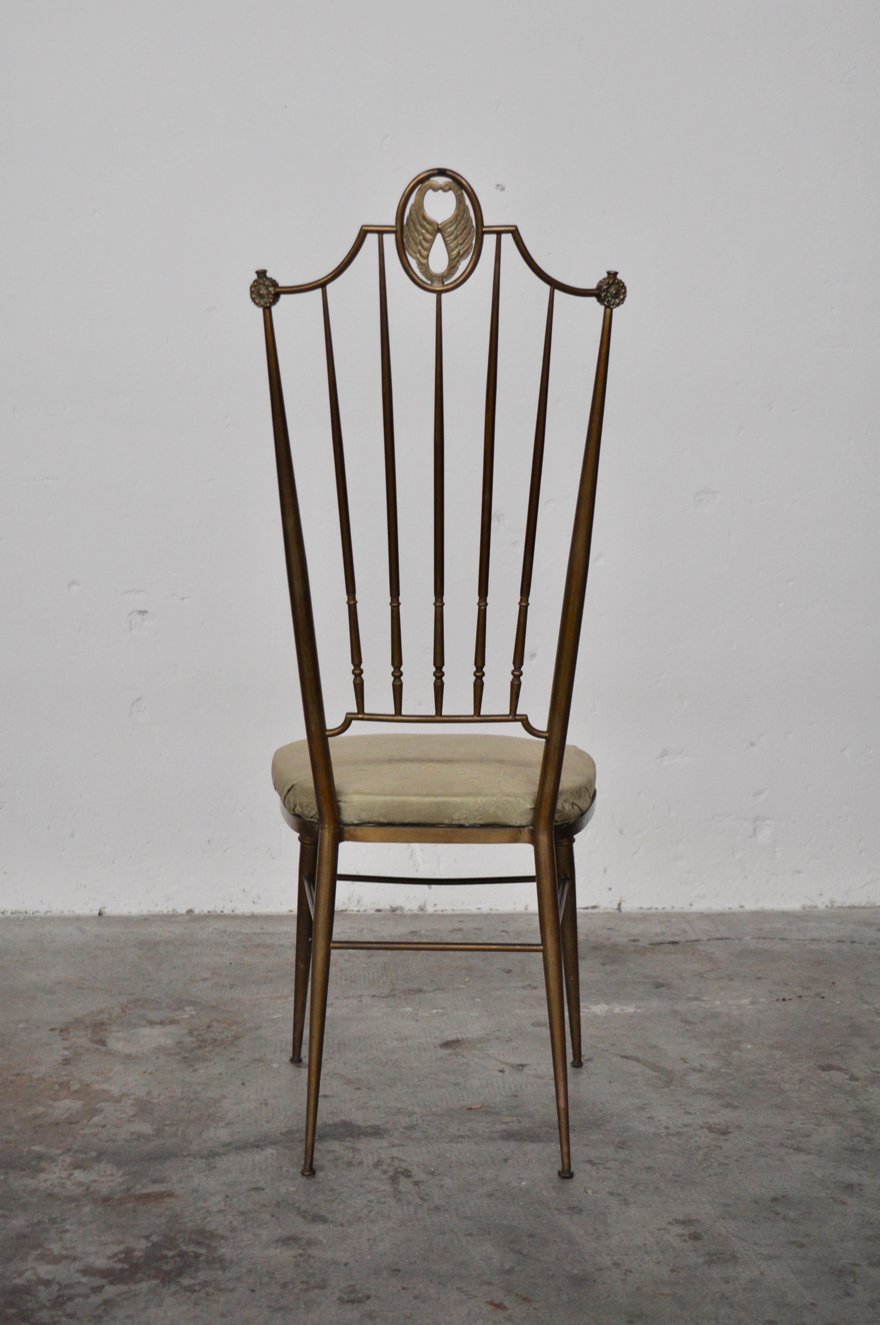 Embossed Chiavarina Hollywood Regency Brass Chair, Italy, 1950 For Sale