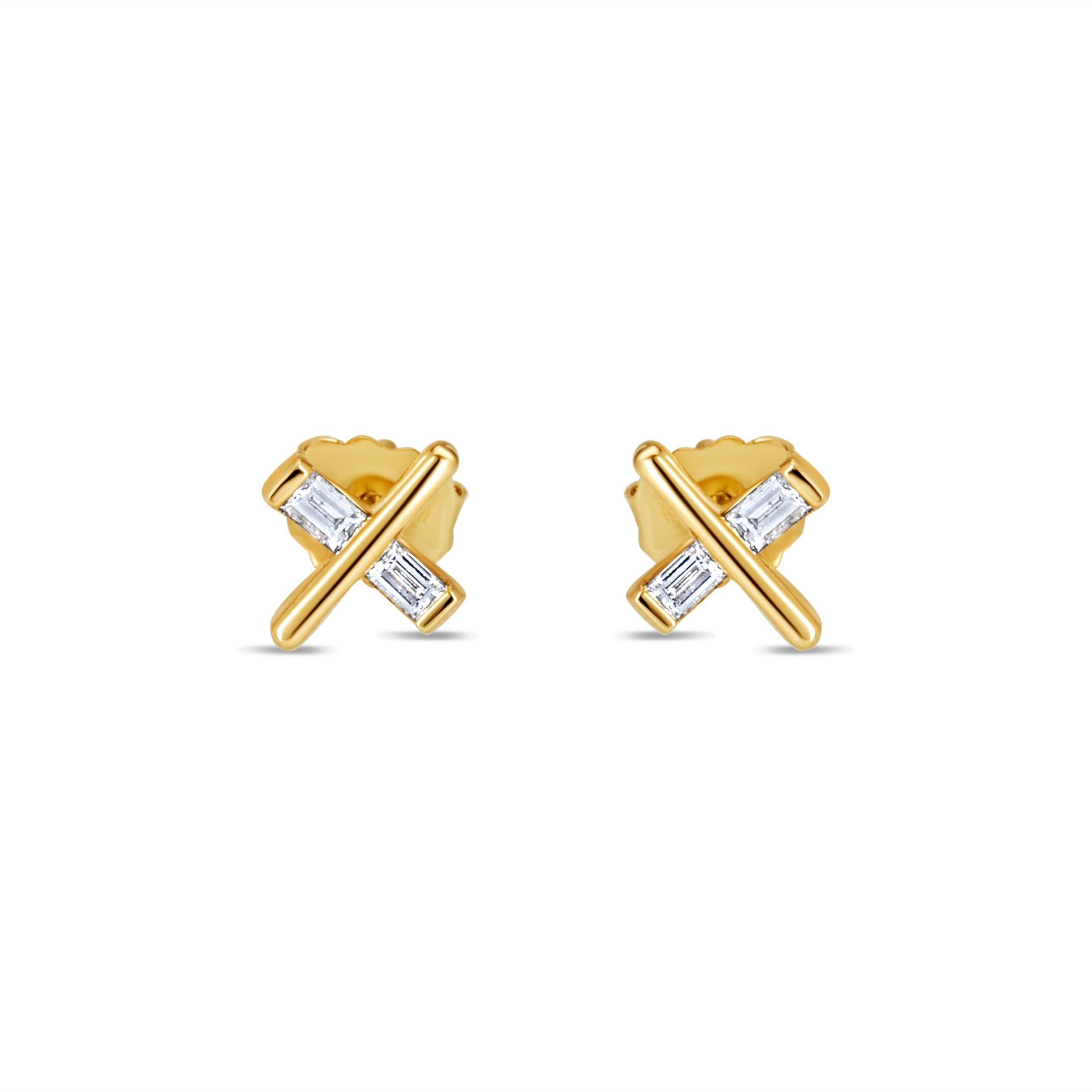 Chic 0.10 Carat Baguette Diamond Earrings in 14k Yellow Gold