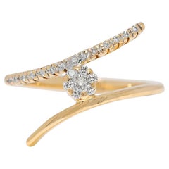 Chic 0.18ct Natural Diamond Ring with Stylish Band in 18K Yellow Gold