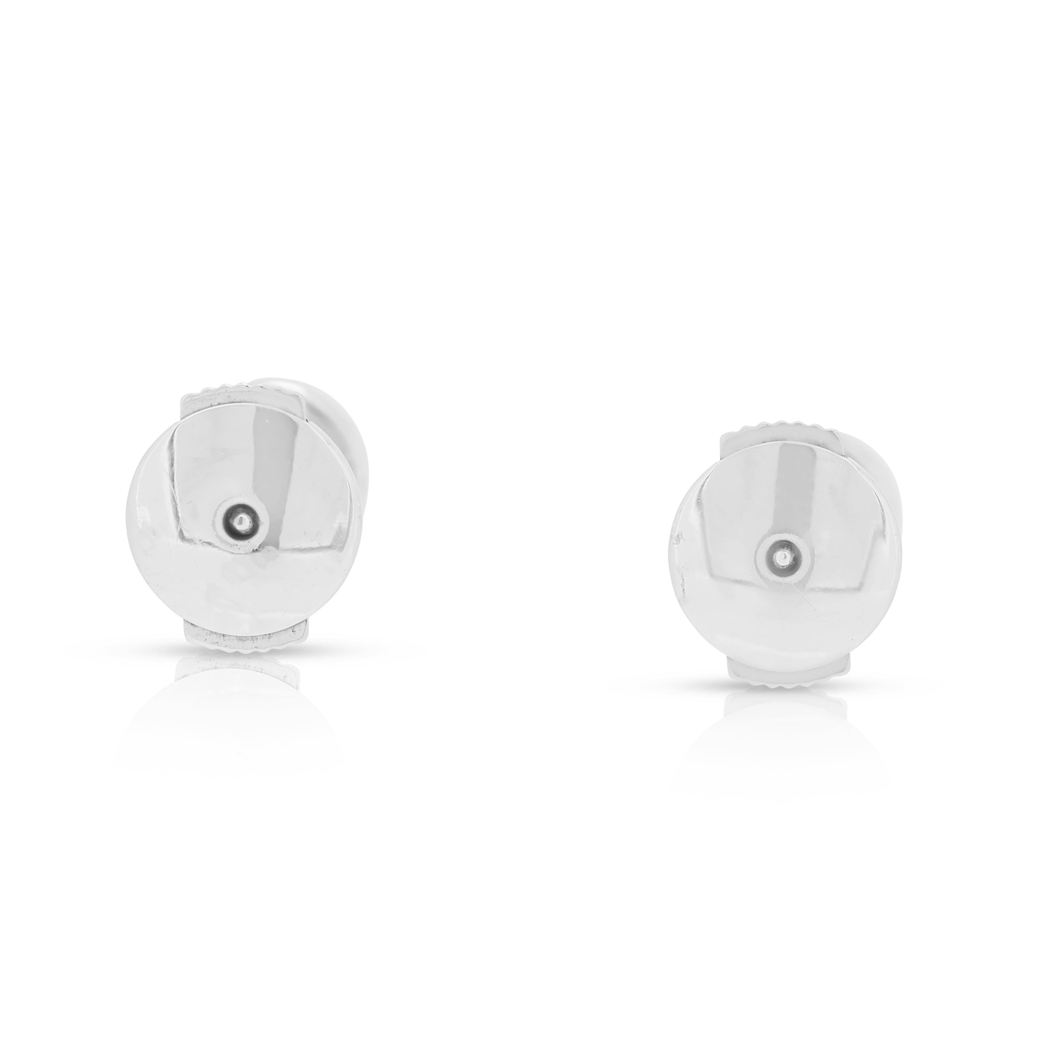 Clous d'oreilles chics en or blanc 18 carats avec diamants naturels roses et blancs de 0,21 carat en vente 1
