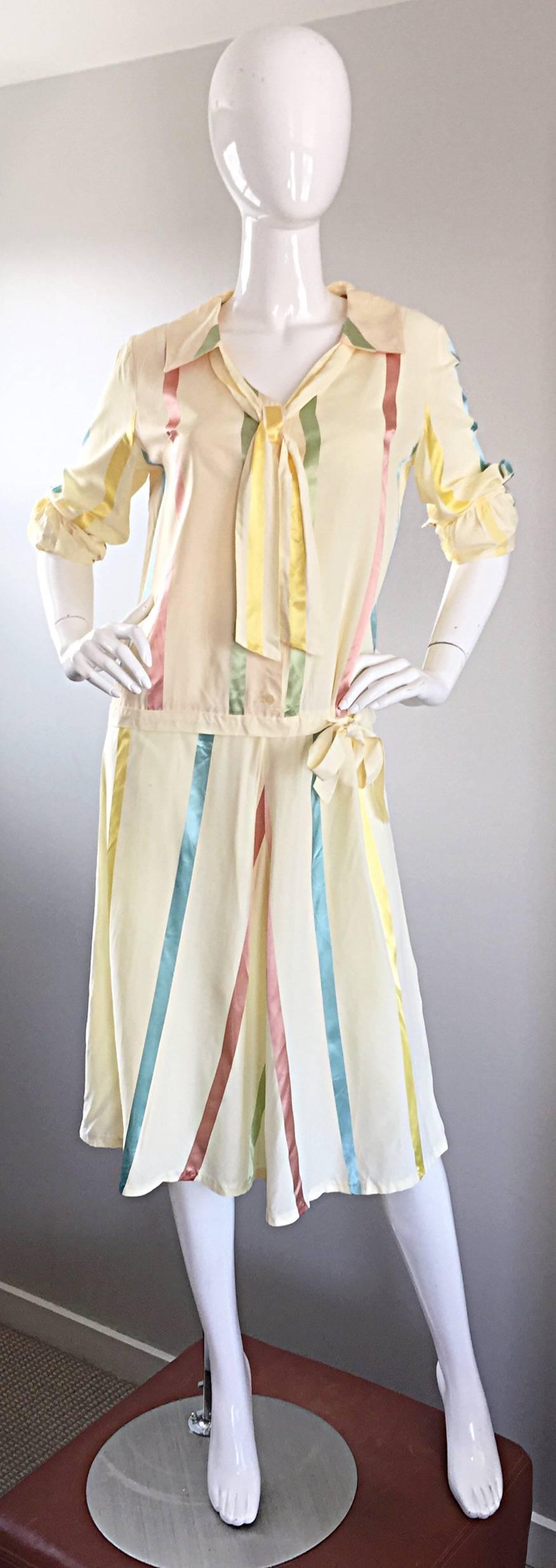 Chic 1920s Ivory ' Candy Stripe ' Silk Drop Waist Vintage 20s Day Dress In Excellent Condition For Sale In San Diego, CA