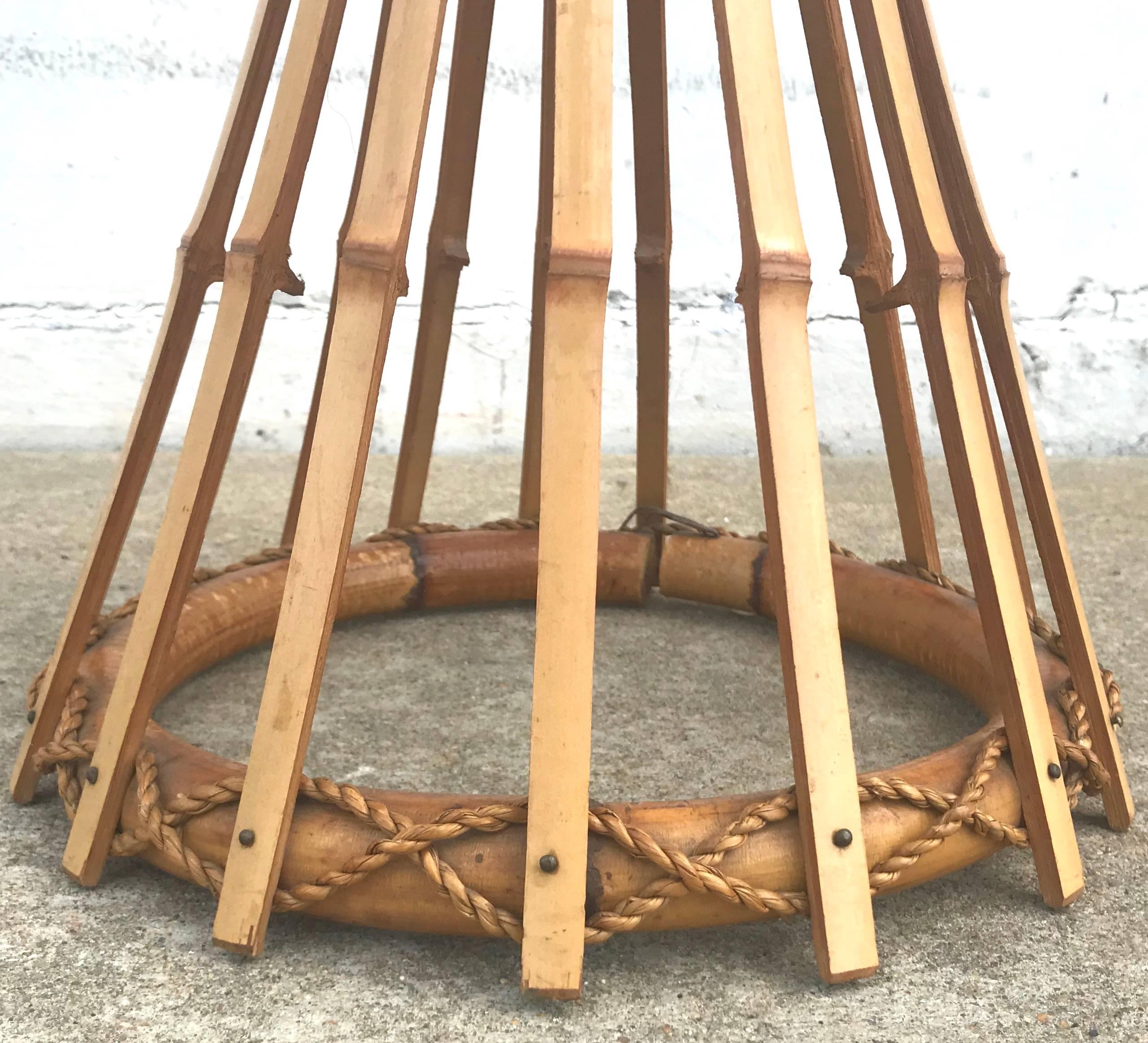 Chic 1950s French Bamboo and Rattan Gueridon Table In Excellent Condition In Washington, DC