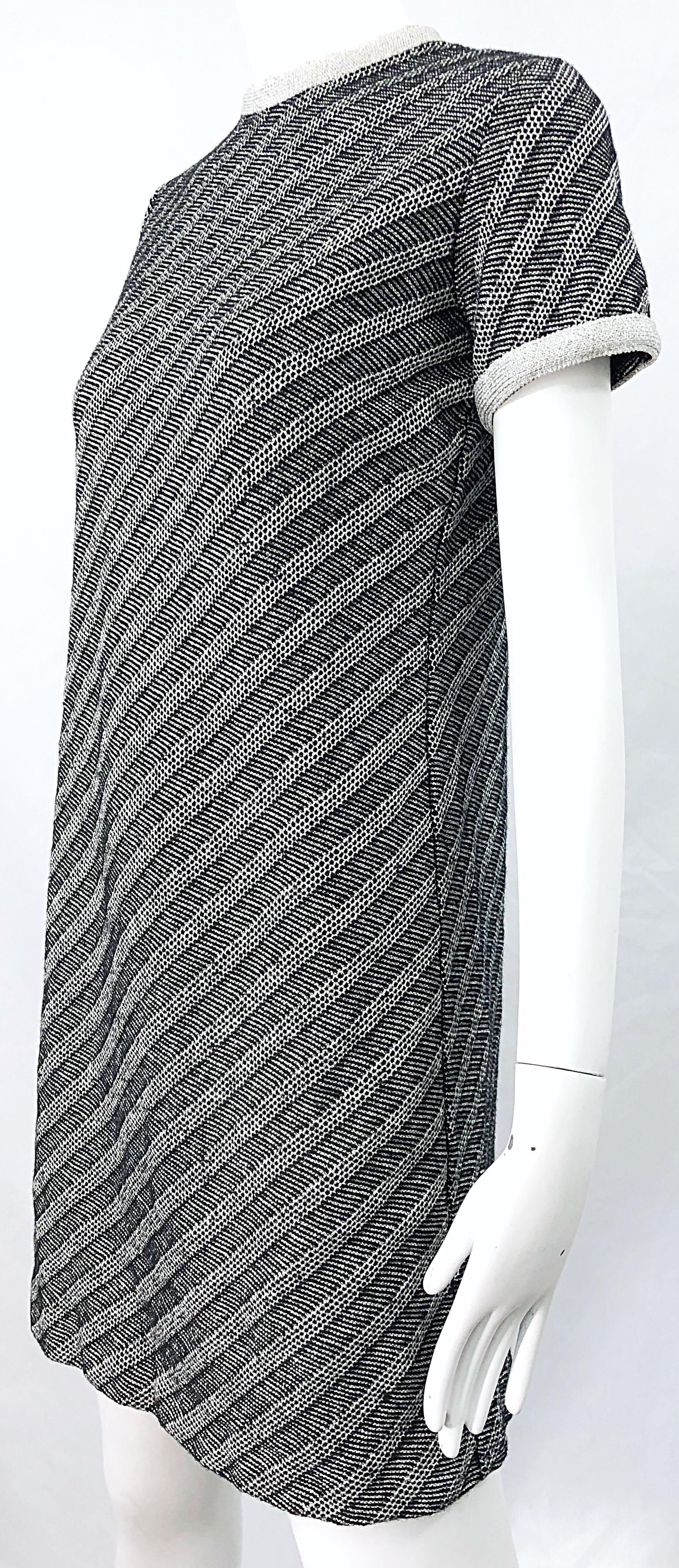 Chic 1960s Black and Silver Metallic Knit Vintage Striped 60s Shift Dress For Sale 3