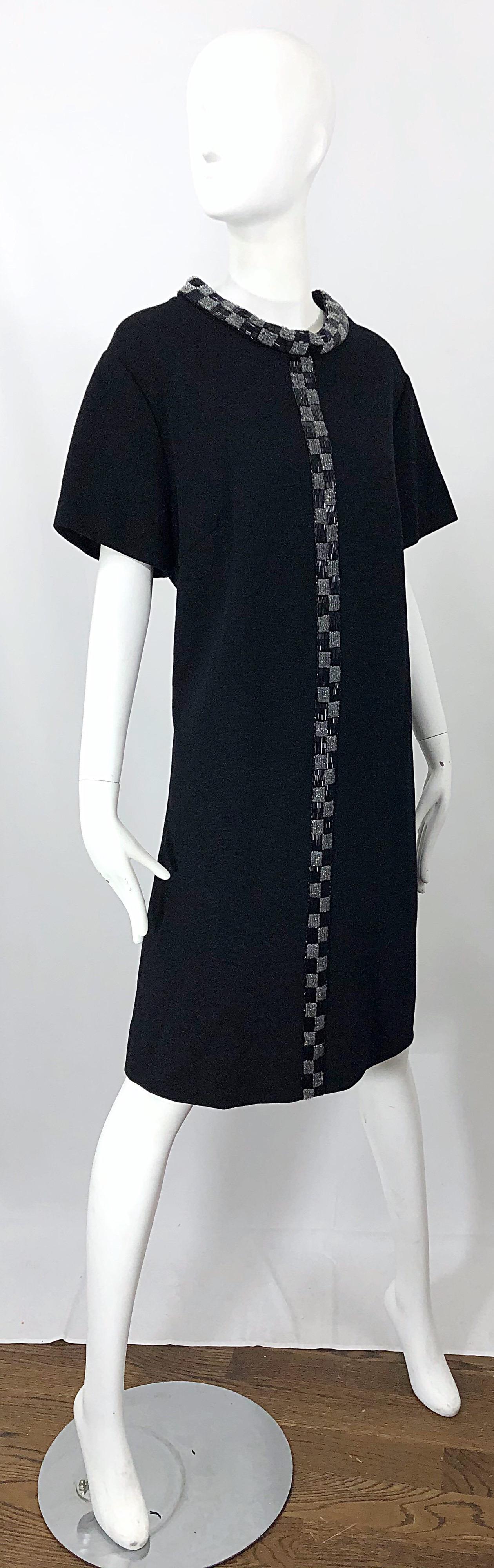 Chic 1960s Black Large Plus Size Beaded Vintage 60s Wool Shift Dress For Sale 2