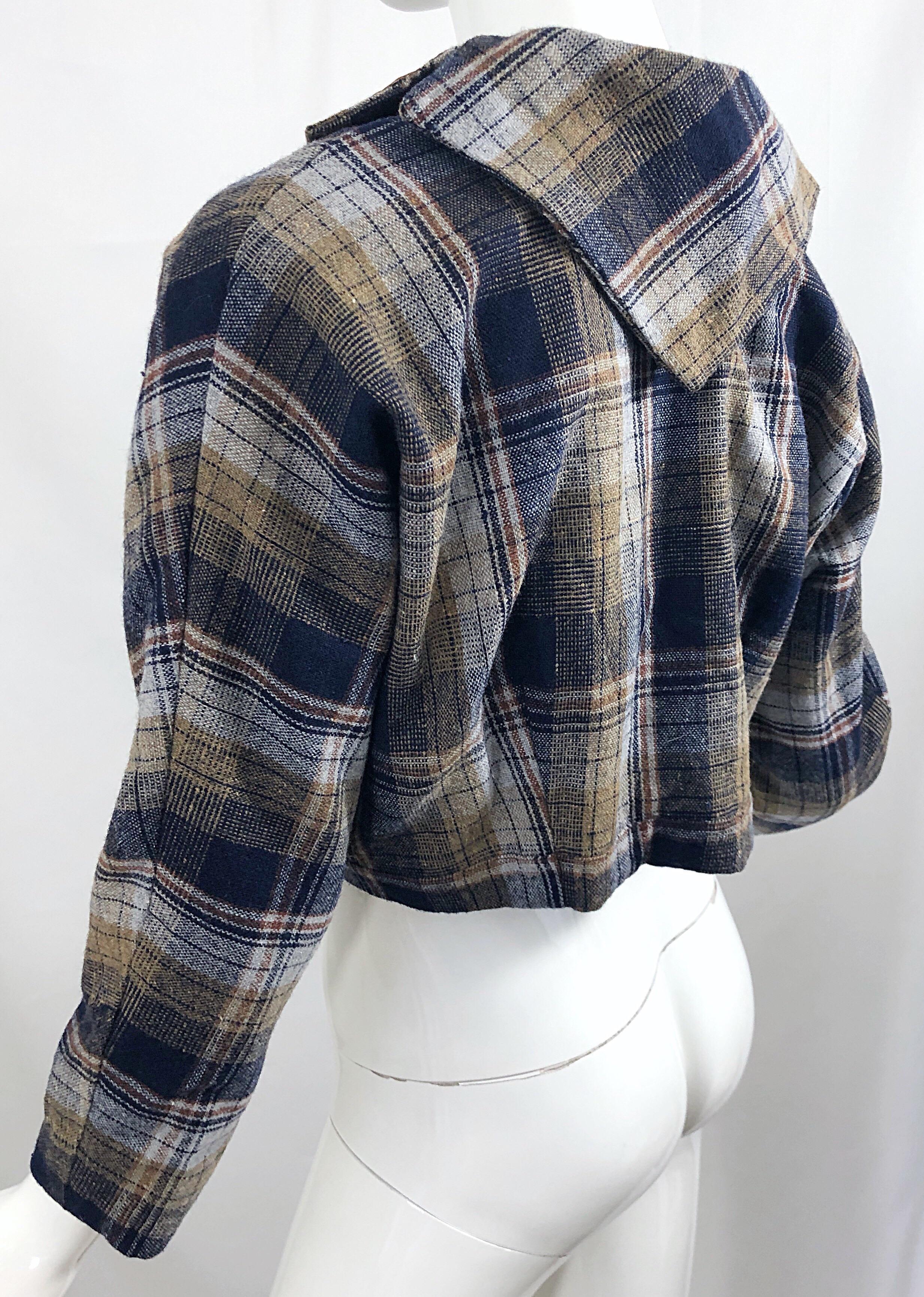 Women's Chic 1960s Blue Plaid + Flowers Wool and Silk Space Age Cropped Bolero Jacket For Sale