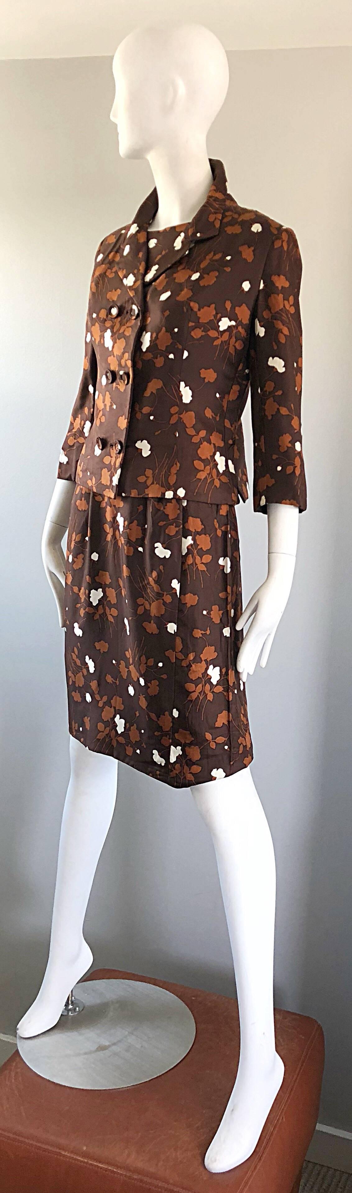 1960s Brown + Rust Chic Silk Dress and 3/4 Sleeves Jacket Vintage 60s Suit Set For Sale 10