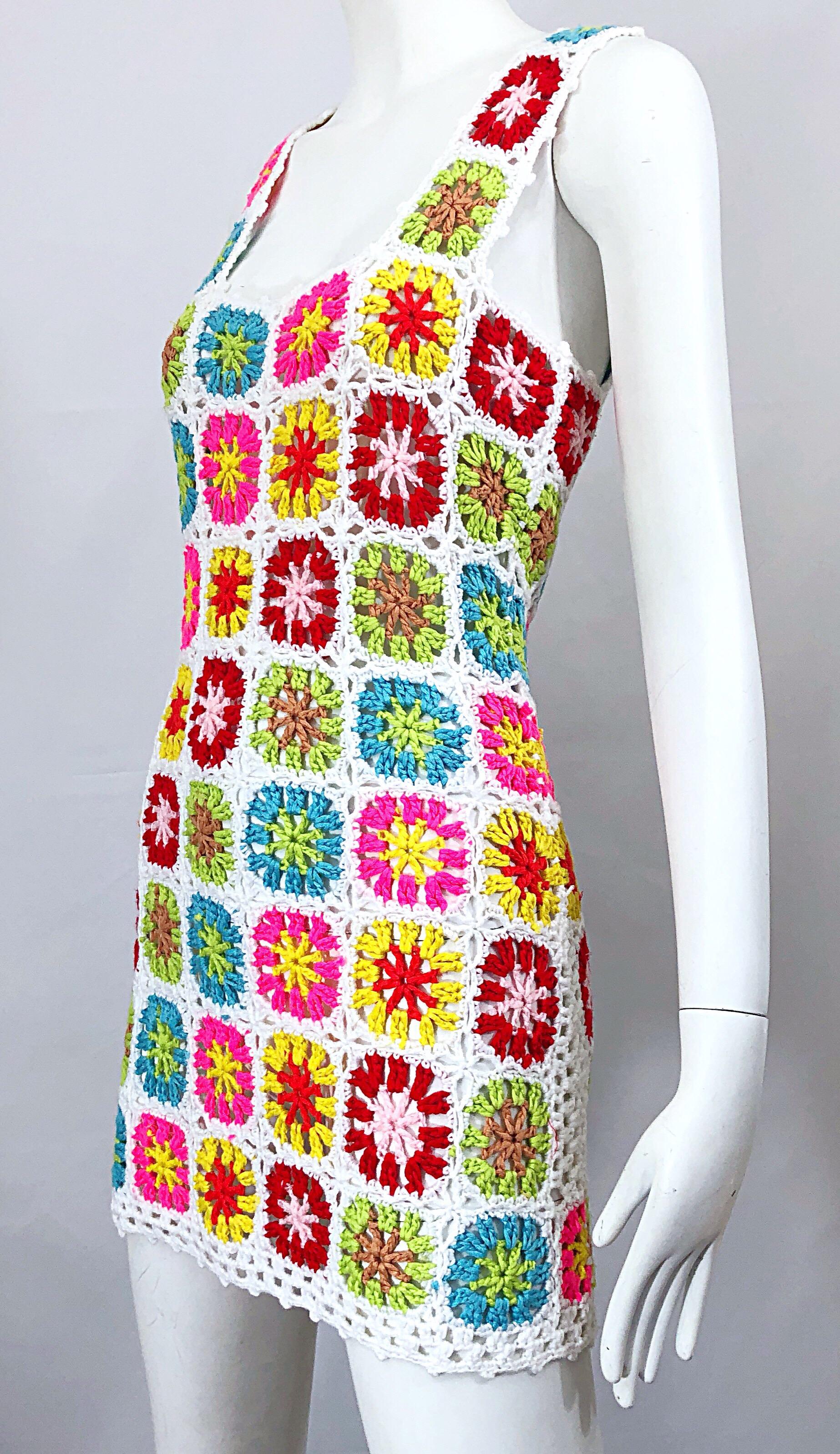 Women's Chic 1960s Hand Crochet Colorful Flower Power Vintage 60s Mini Dress / Tunic