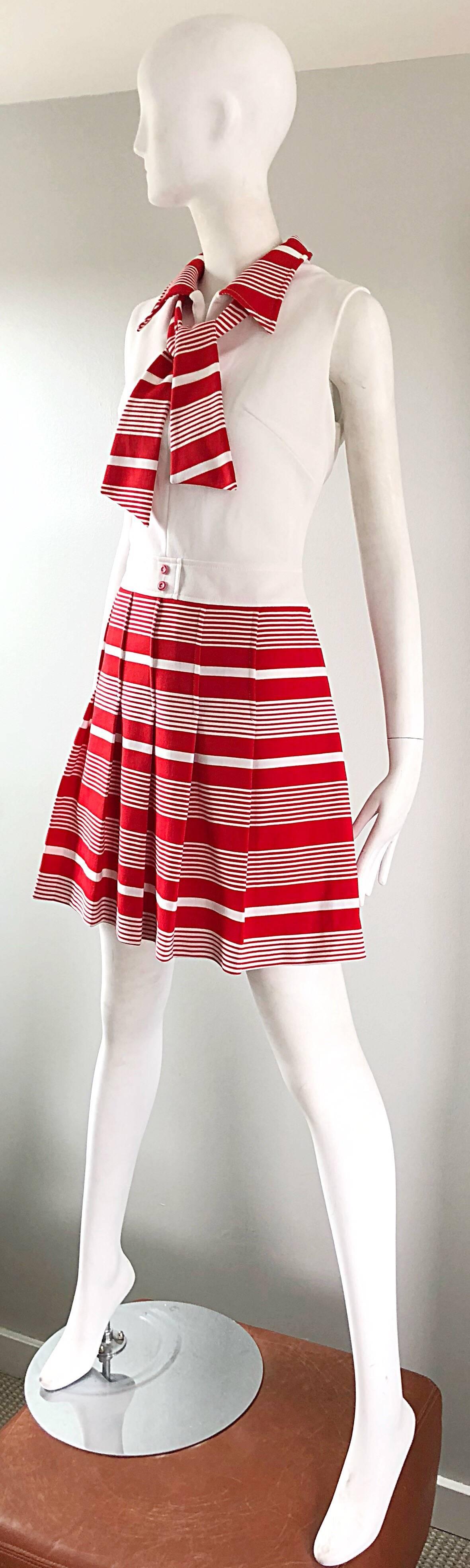 1960s Italian Red and White Striped A Line Knit Vintage 60s Scooter Dress For Sale 2