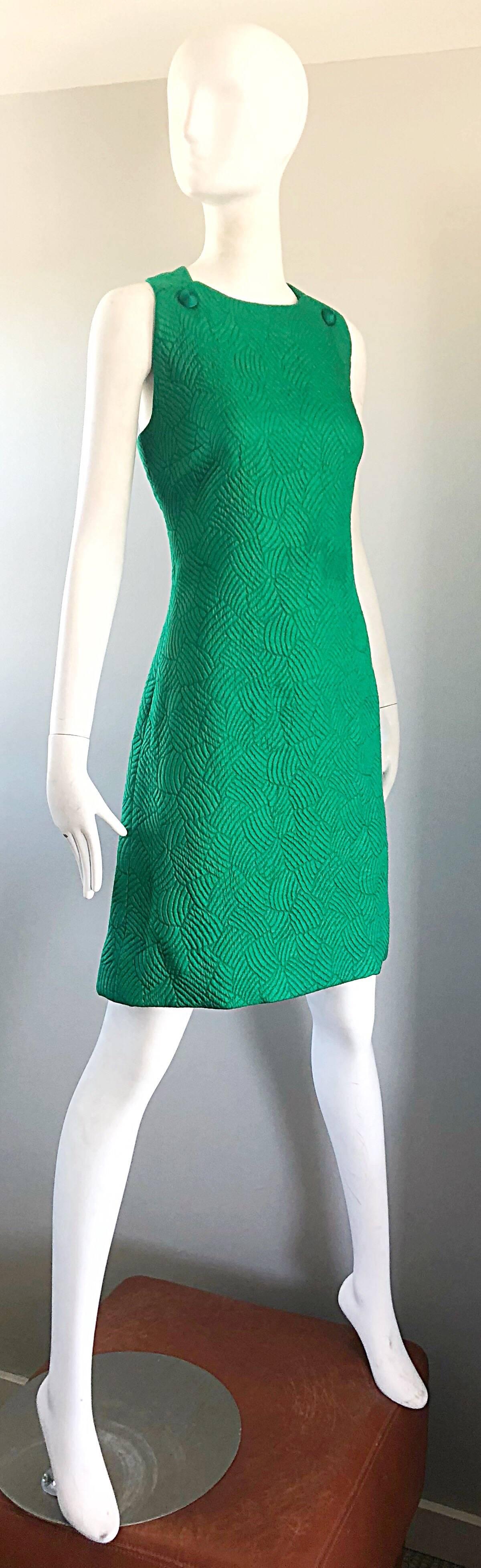 Chic 1960s Kelly Green Quilted Silk Dress and Cropped Jacket Vintage 60s Set 8