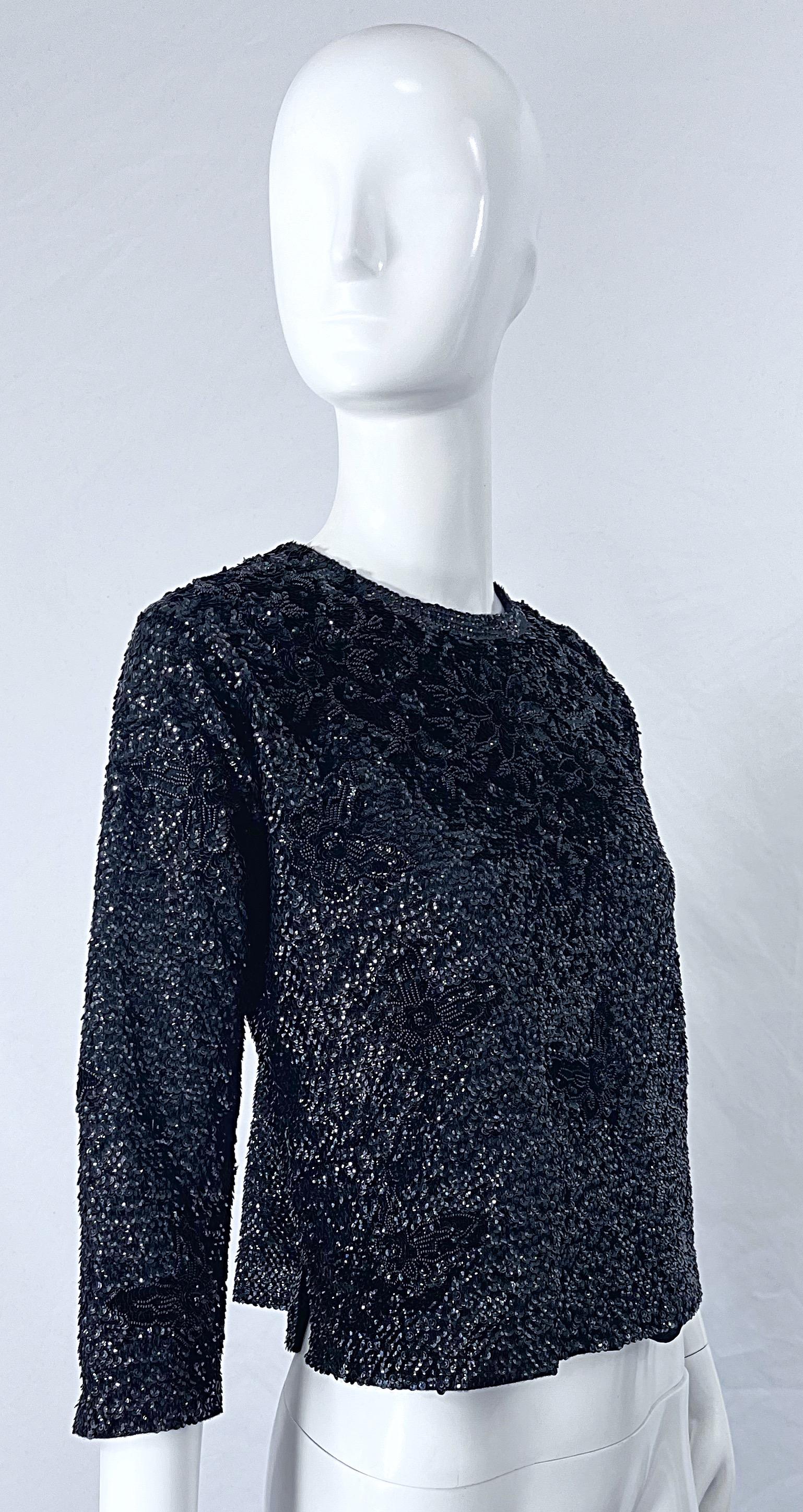 Chic 1960s Large Size Black Sequin + Beaded 3/4 Sleeves Vintage 60s Sweater Top For Sale 4
