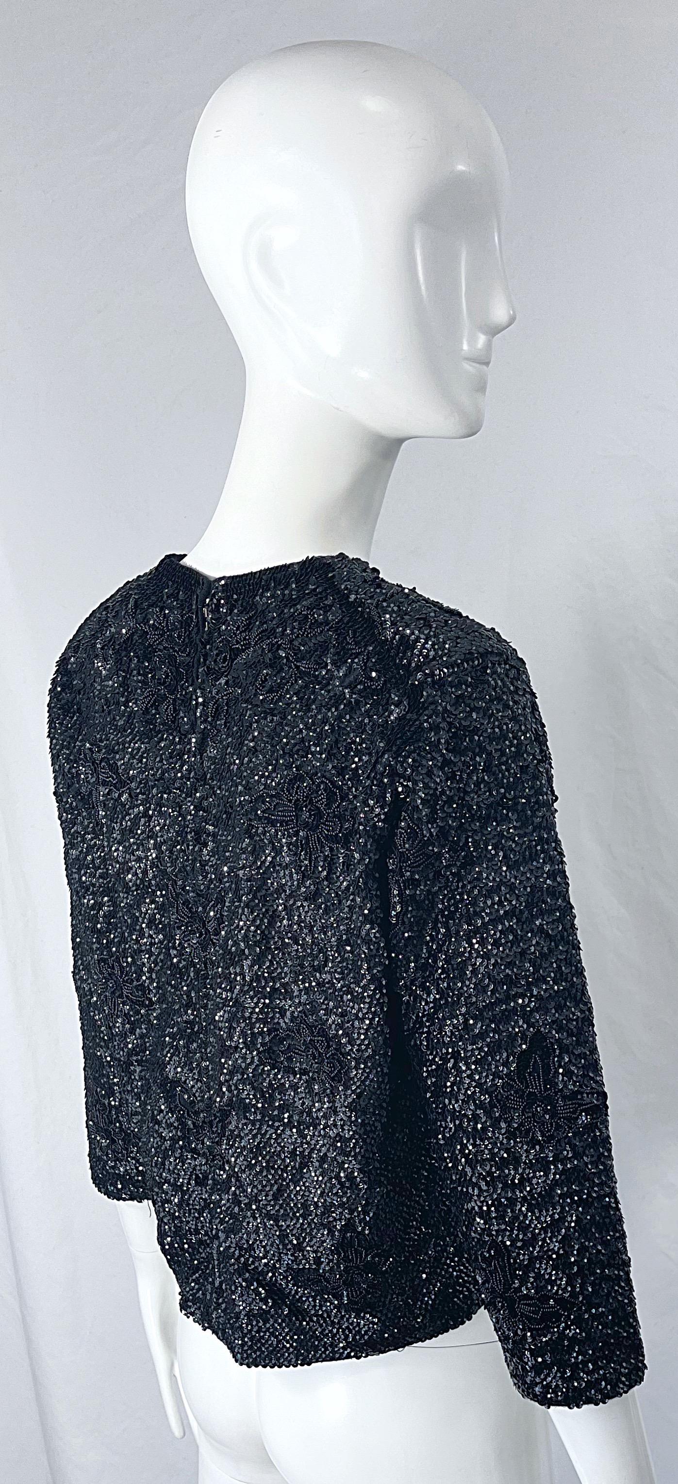Women's Chic 1960s Large Size Black Sequin + Beaded 3/4 Sleeves Vintage 60s Sweater Top For Sale
