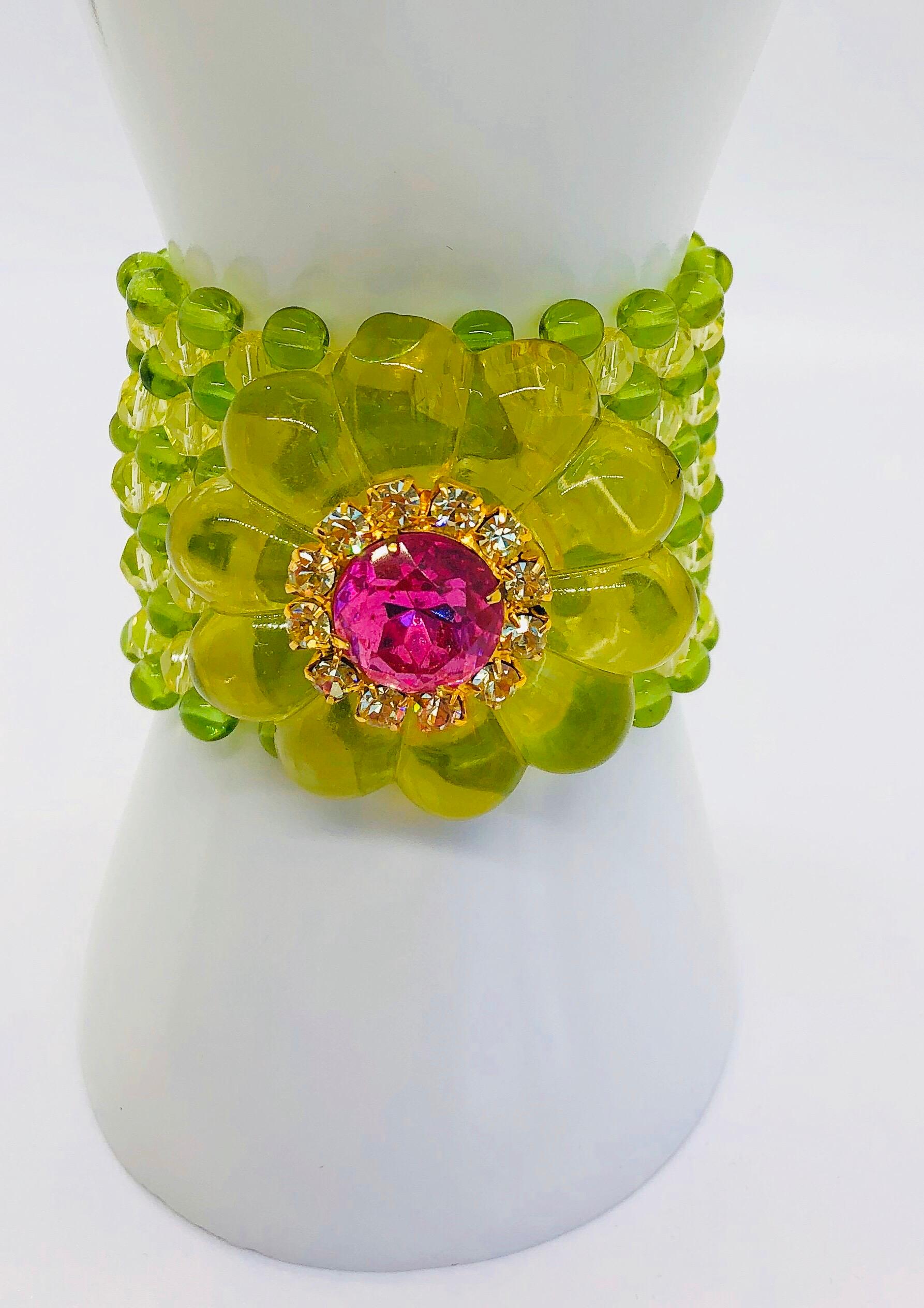 Chic 1960s Neon Lime Green + Hot Pink Lucite Vintage 60s Flower Bracelet Cuff 3