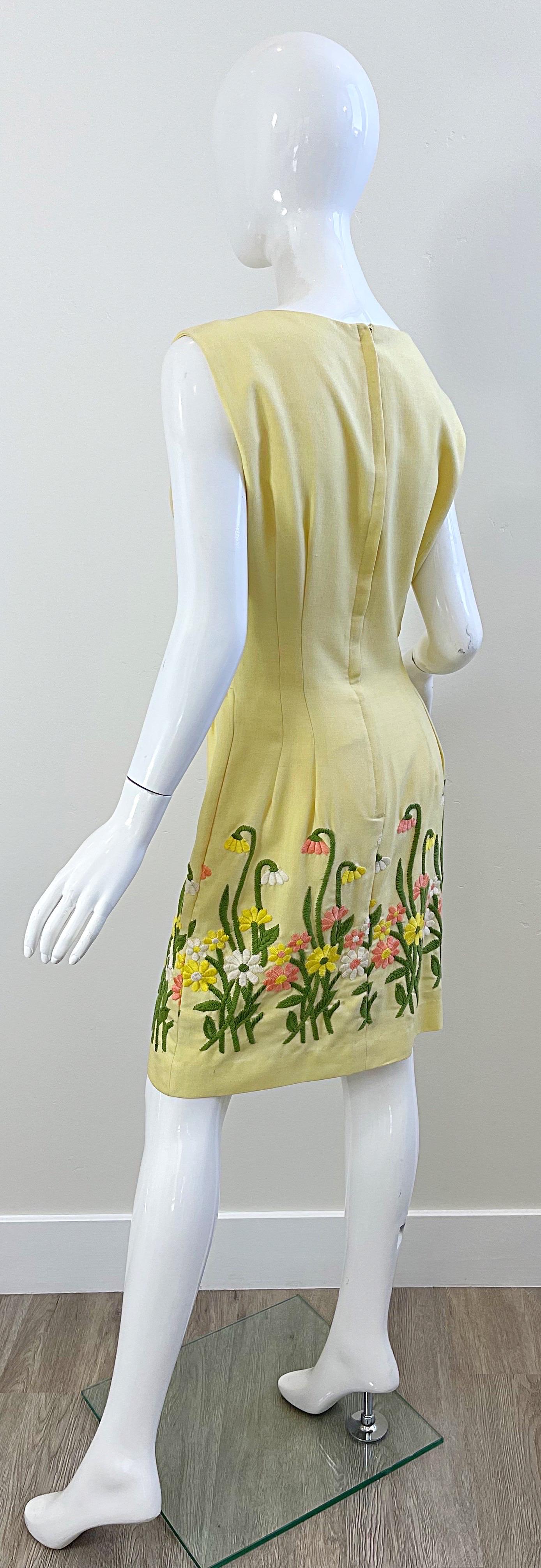 Chic 1960s Pale Yellow Embroidered Flower Linen Vintage 60s Sheath Dress For Sale 1