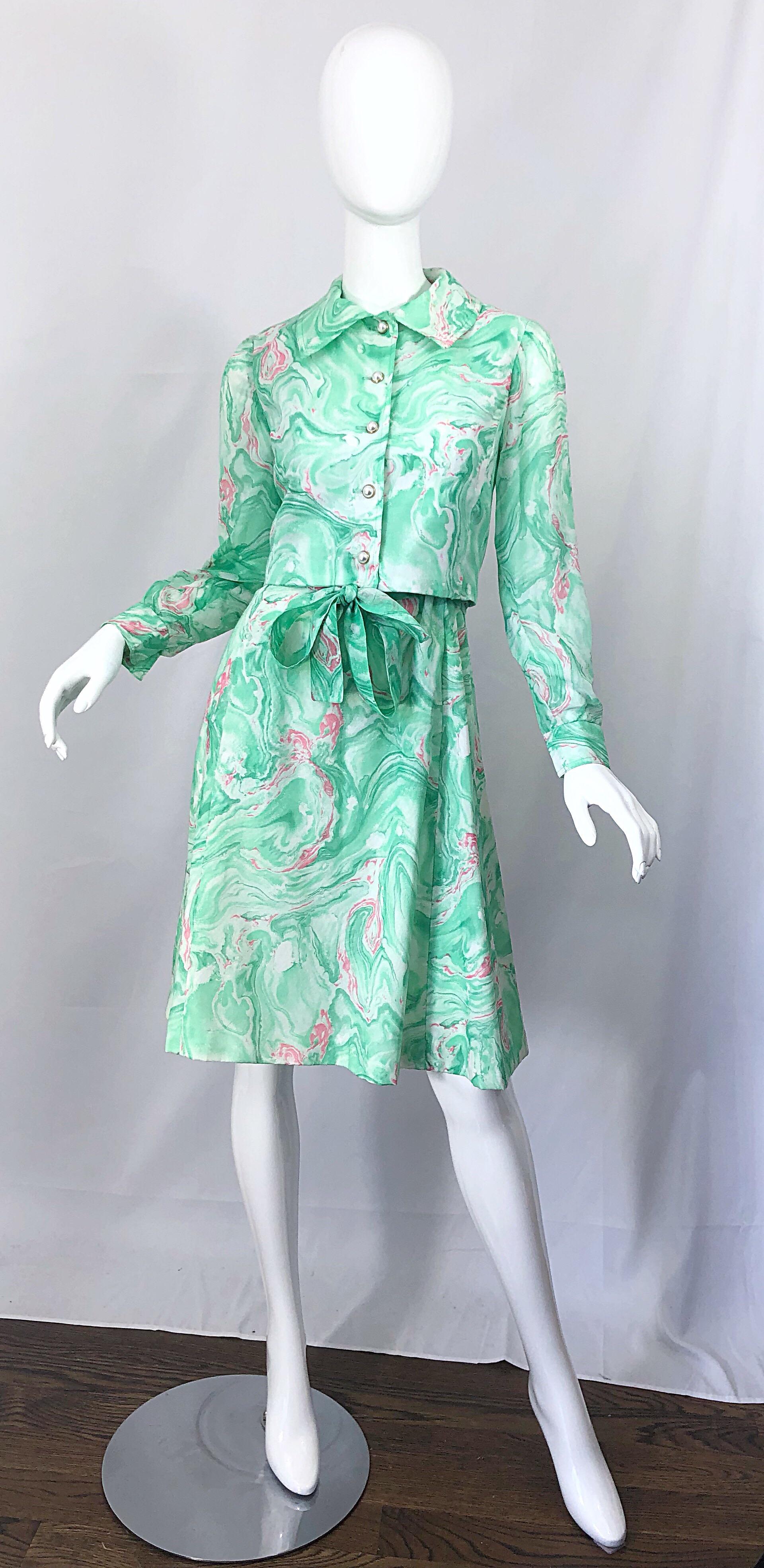 Chic 1960s Pastel Green and Pink Swirl Print A Line 60s Dress and Cropped Jacket 4
