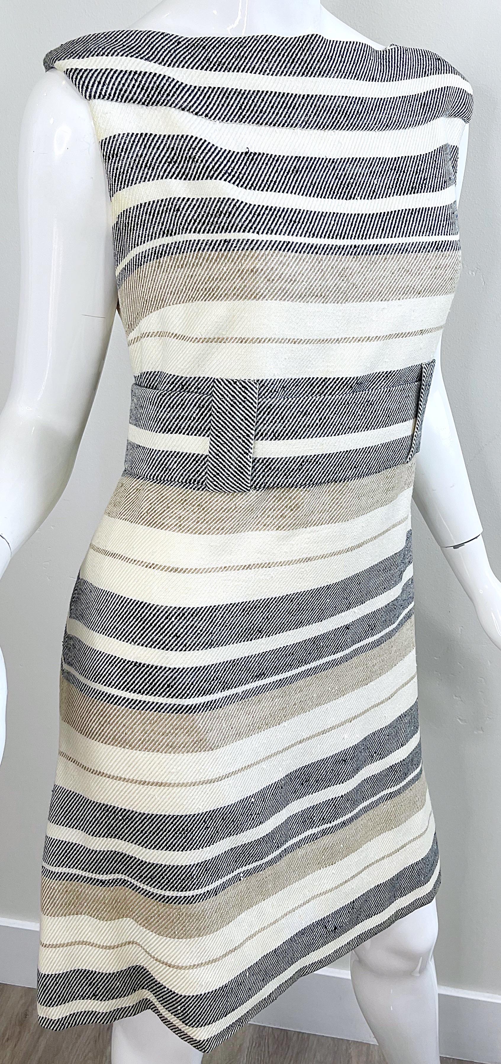 Chic 1960s Pauline Trigere Grey Taupe Ivory Sleeveless Striped 60s Shift Dress For Sale 6