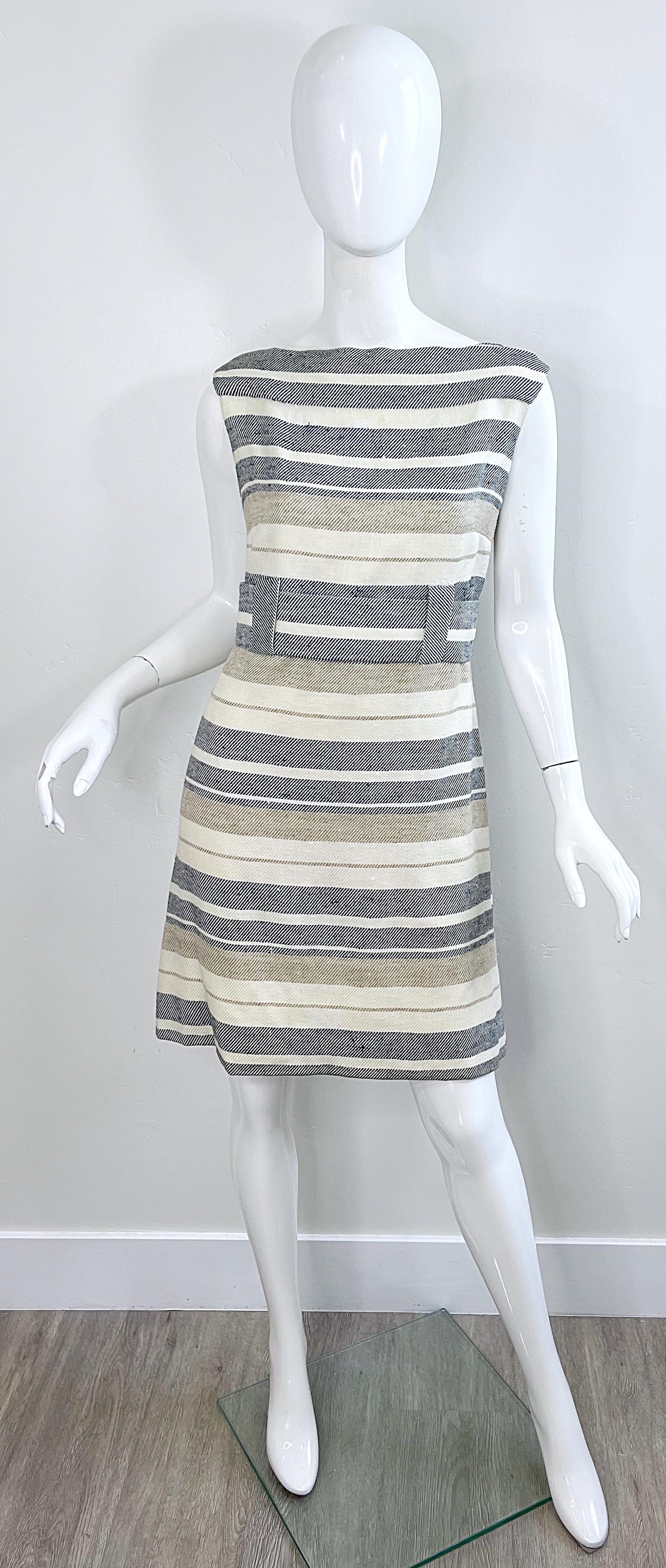 Chic 1960s Pauline Trigere Grey Taupe Ivory Sleeveless Striped 60s Shift Dress For Sale 10