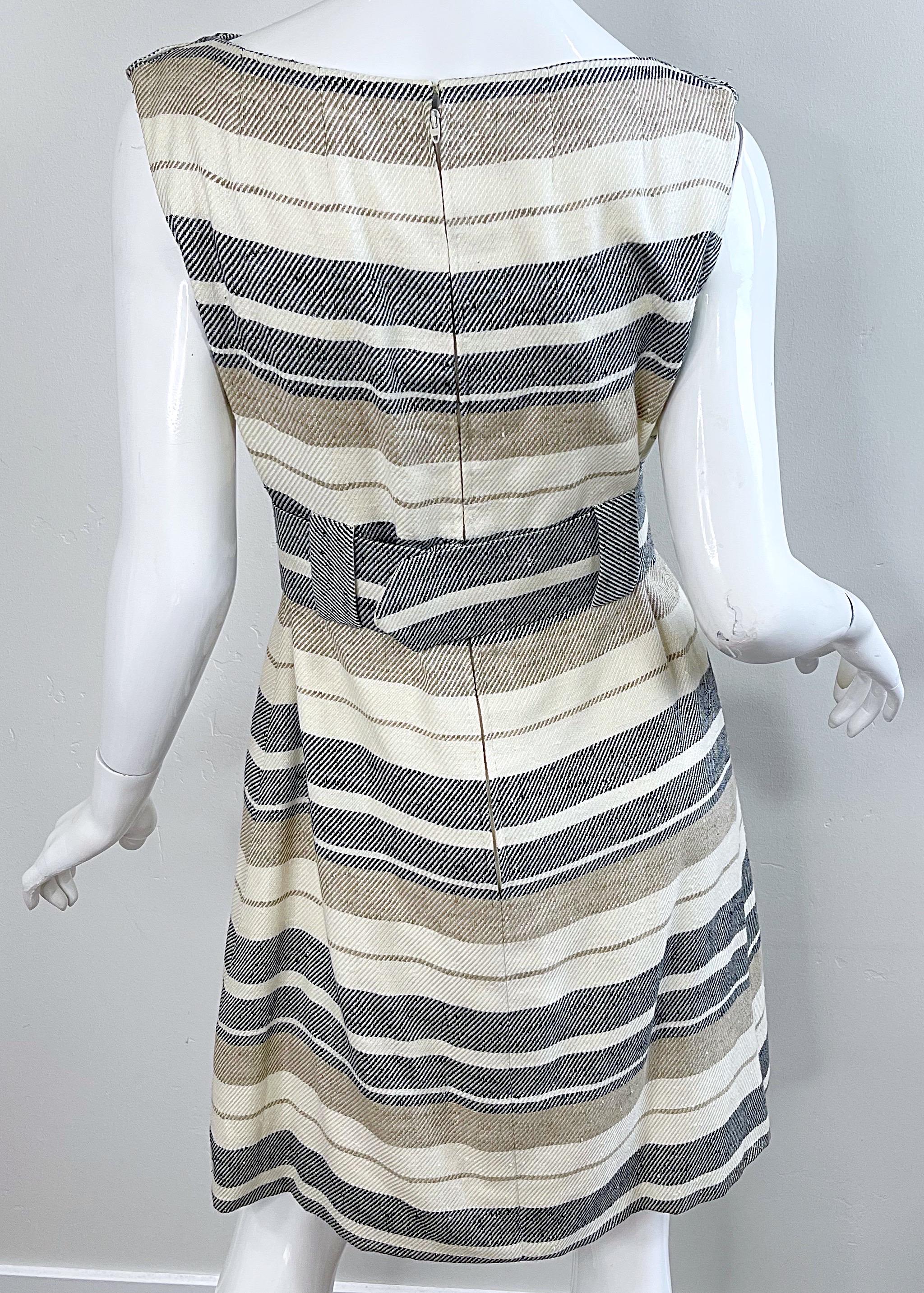 Chic 1960s Pauline Trigere Grey Taupe Ivory Sleeveless Striped 60s Shift Dress For Sale 4