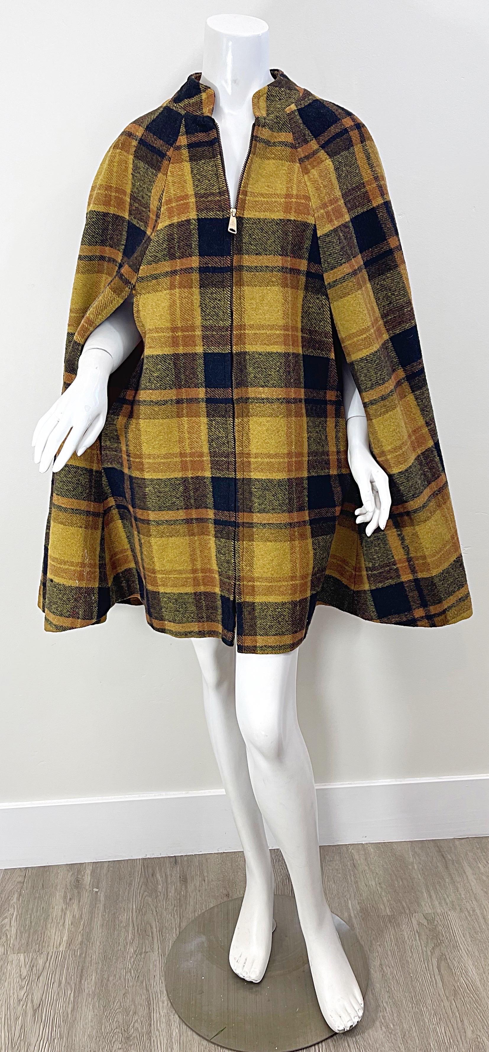 Veste chic à carreaux en laine des années 1960 Orange brûlée Marigold noir Vintage 60s Cape  en vente 5