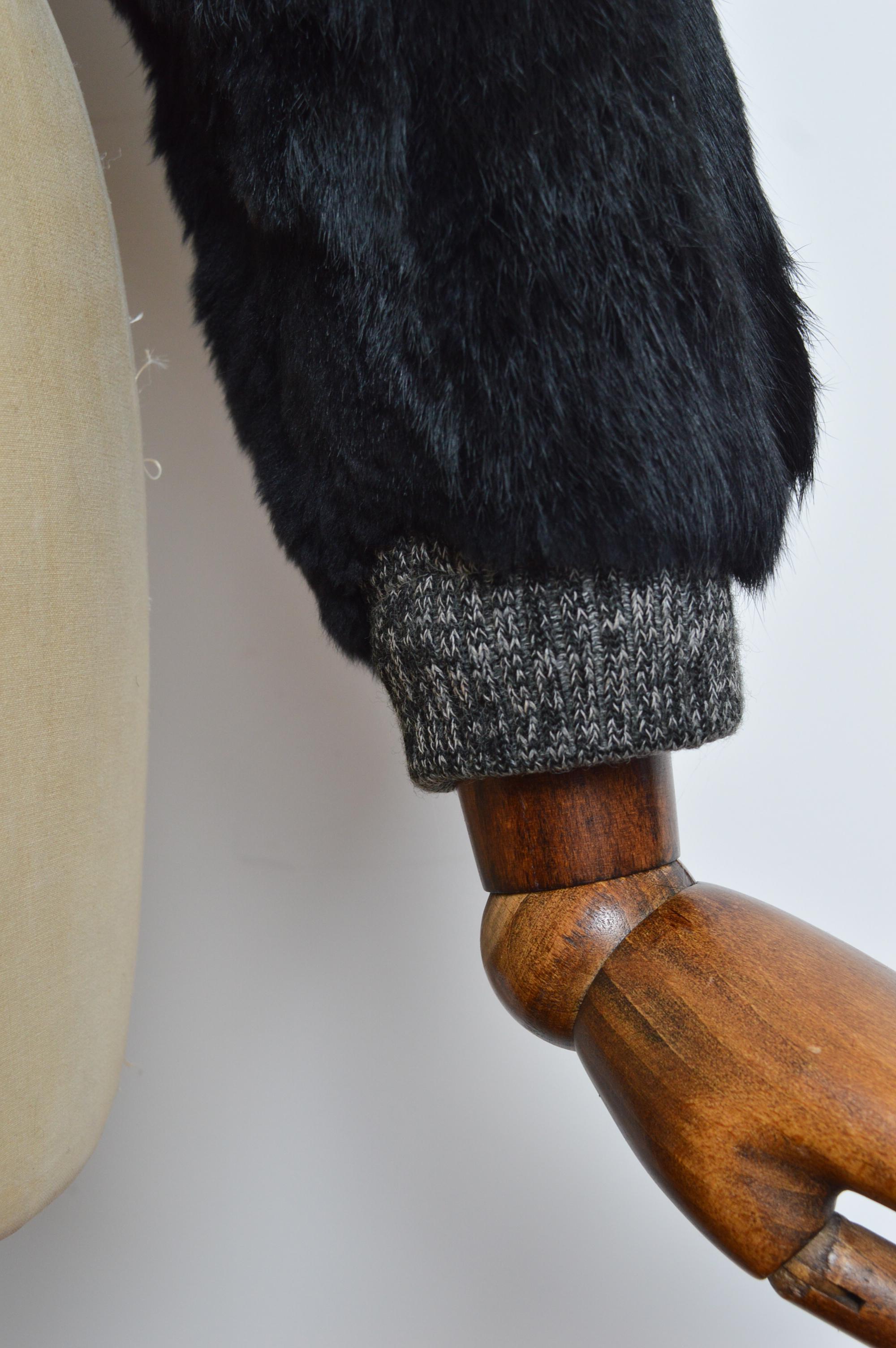 Chic 1970’s Black Coney Lapin Fur Knitted detail Cropped Bomber Jacket - Coat For Sale 1
