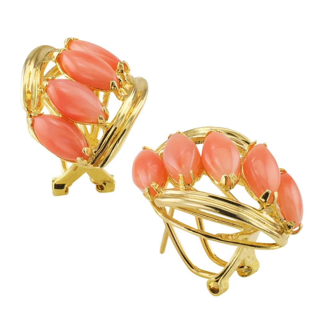 Modern Chic  1980s Salmon-Pink Coral Gold Earrings