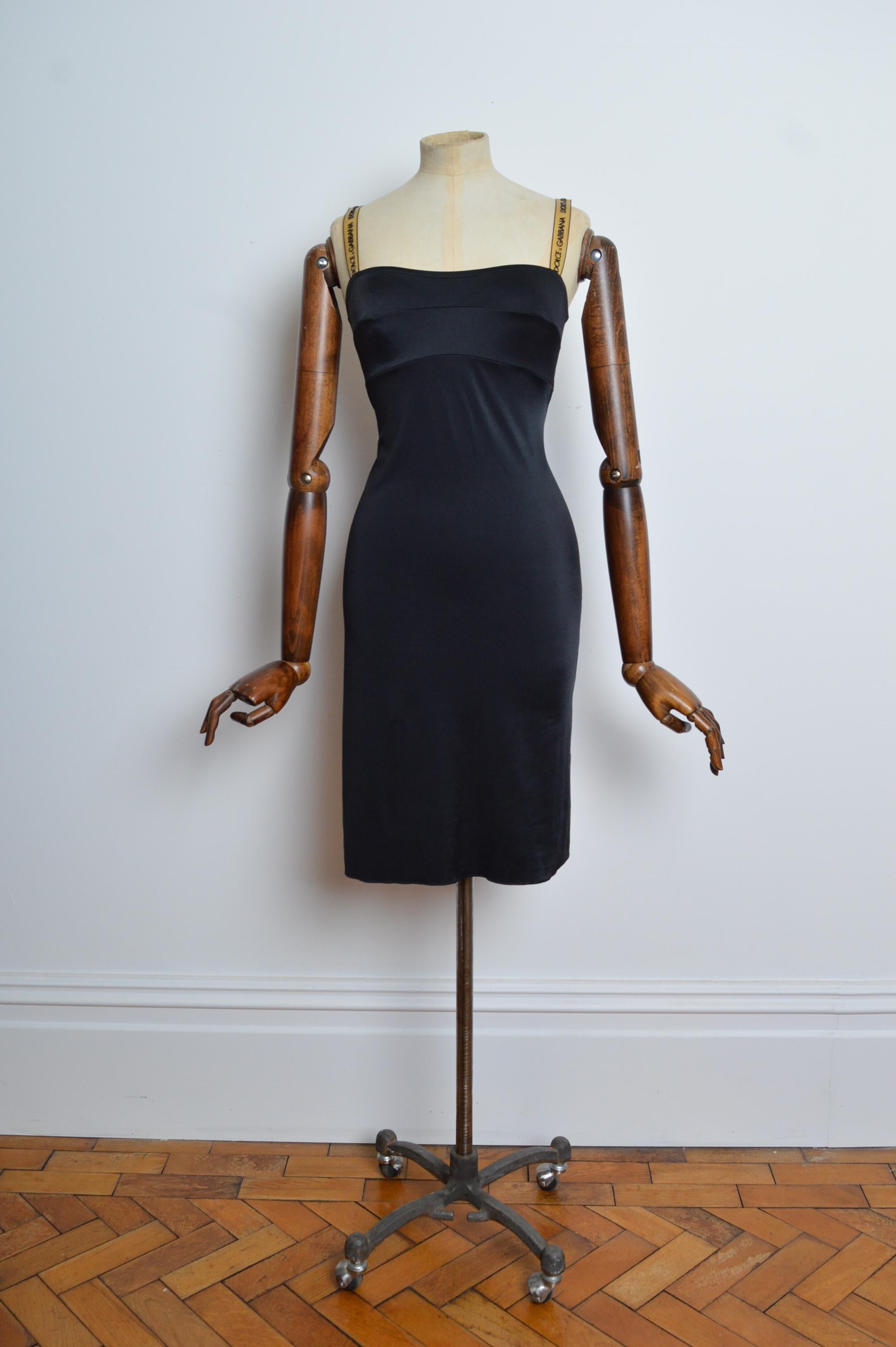 Elegante vestido negro de tirantes de los años 90 de Dolce & Gabbana con tirantes de gelatina Negro