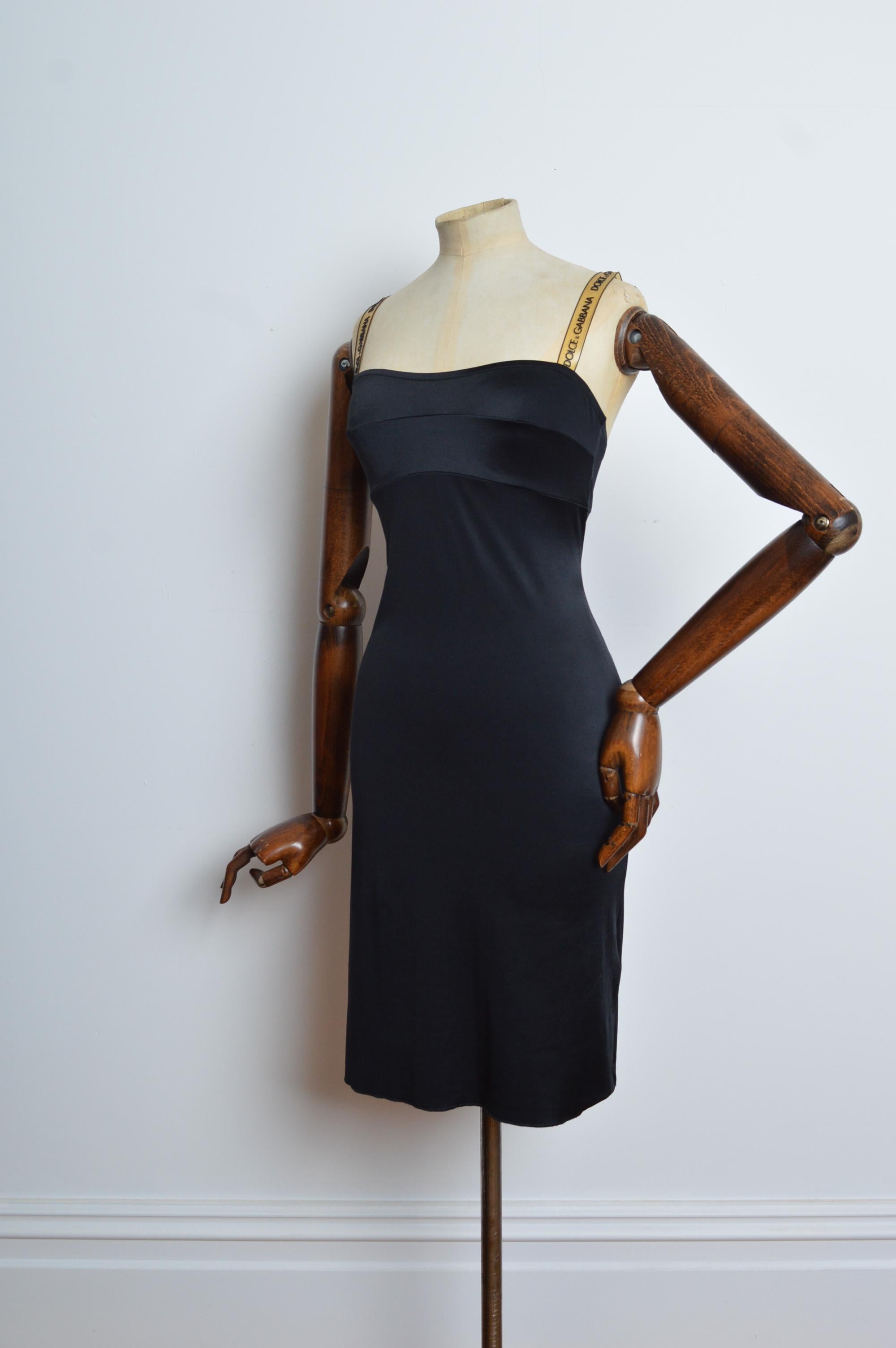 Elegante vestido negro de tirantes de los años 90 de Dolce & Gabbana con tirantes de gelatina 1