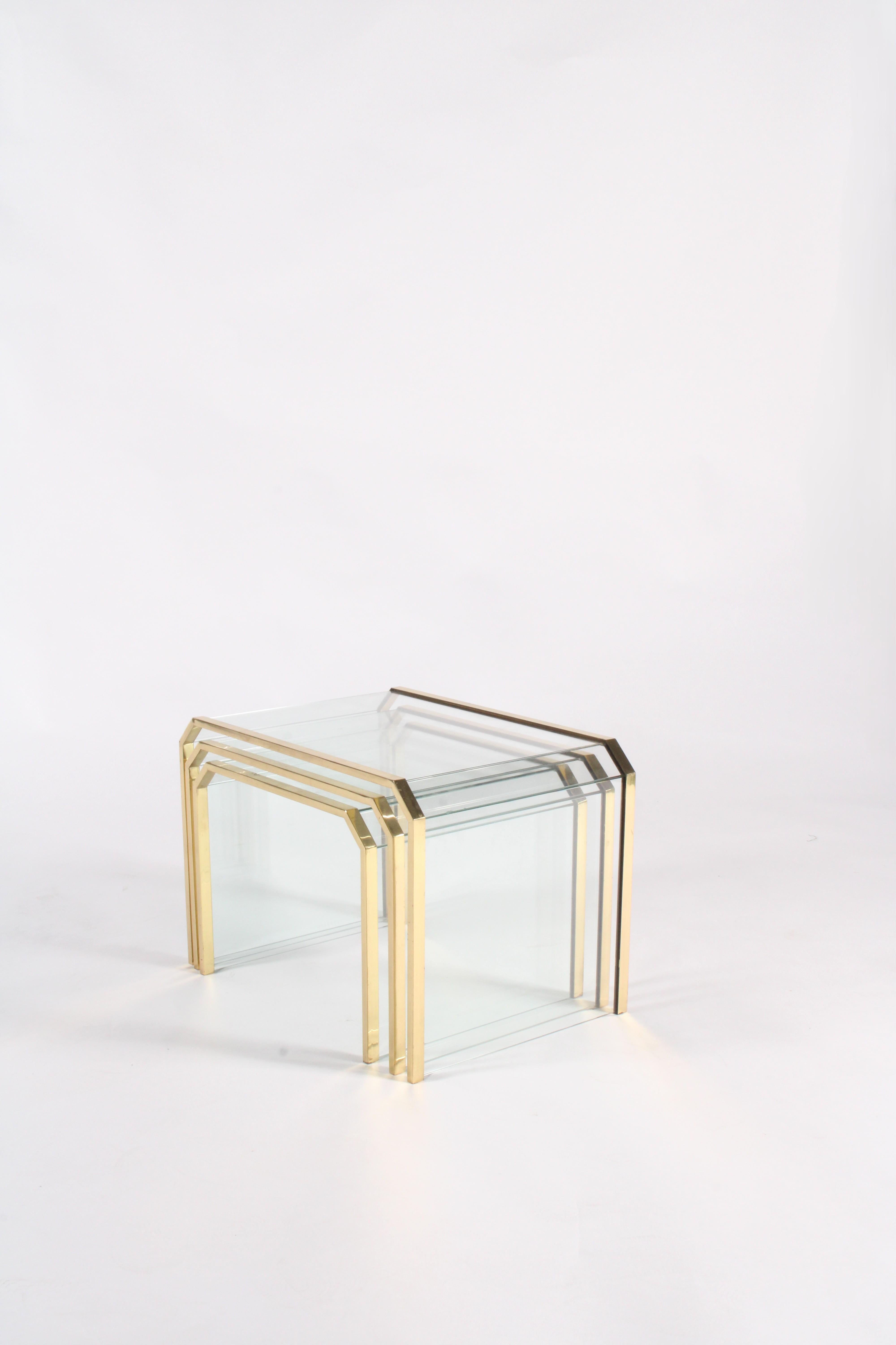 Chic und stilvolles Trio aus verschachtelten Tischen * FREE WORLDWIDE DELIVERY im Angebot 10
