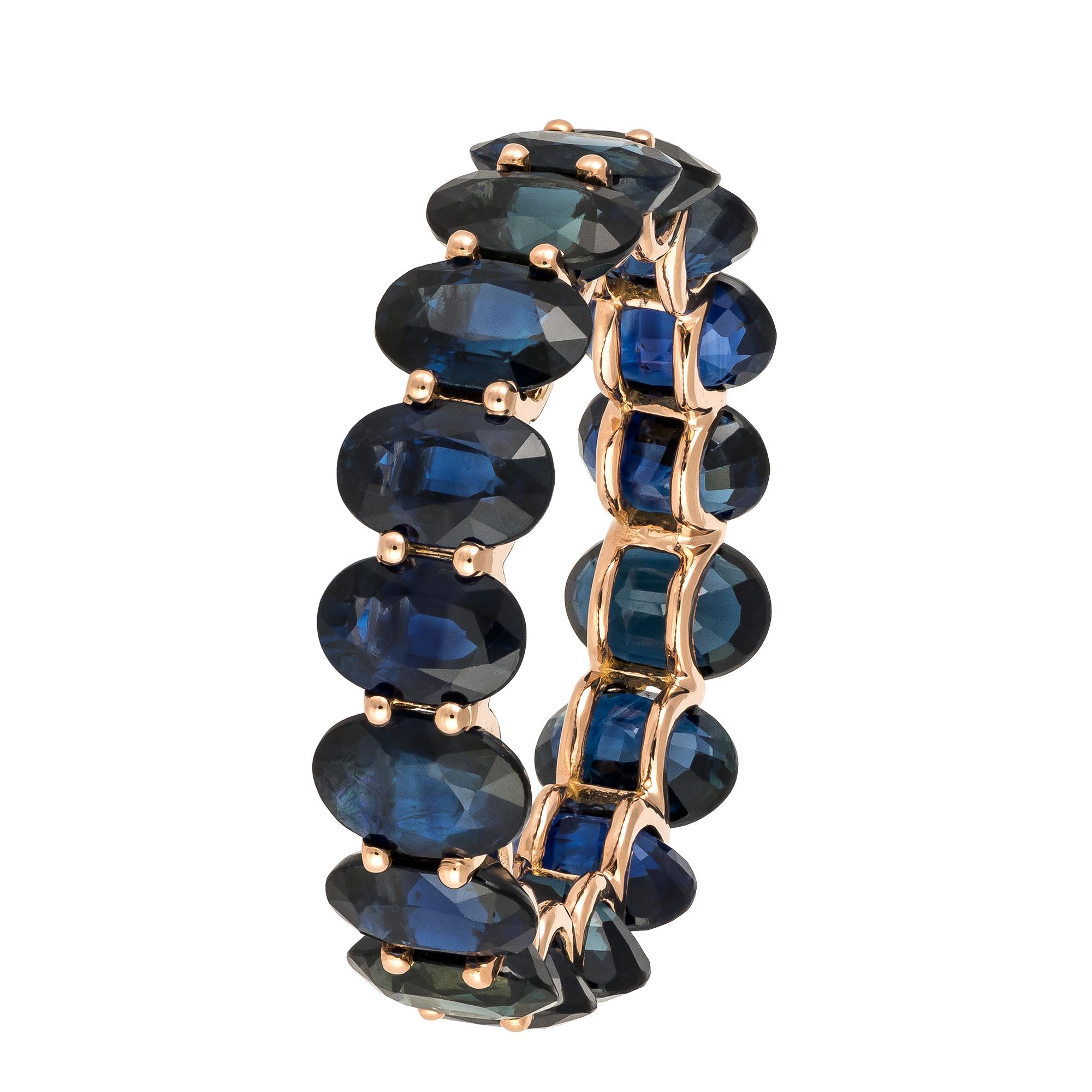 BAGUE Or Rose 18K 

Saphir bleu 10.82 Cts/17 Pcs

Forte de l'héritage des anciennes traditions de la haute joaillerie suisse, NATKINA est une marque de bijoux basée à Genève, qui crée des chefs-d'œuvre de joaillerie moderne adaptés à la vie de tous