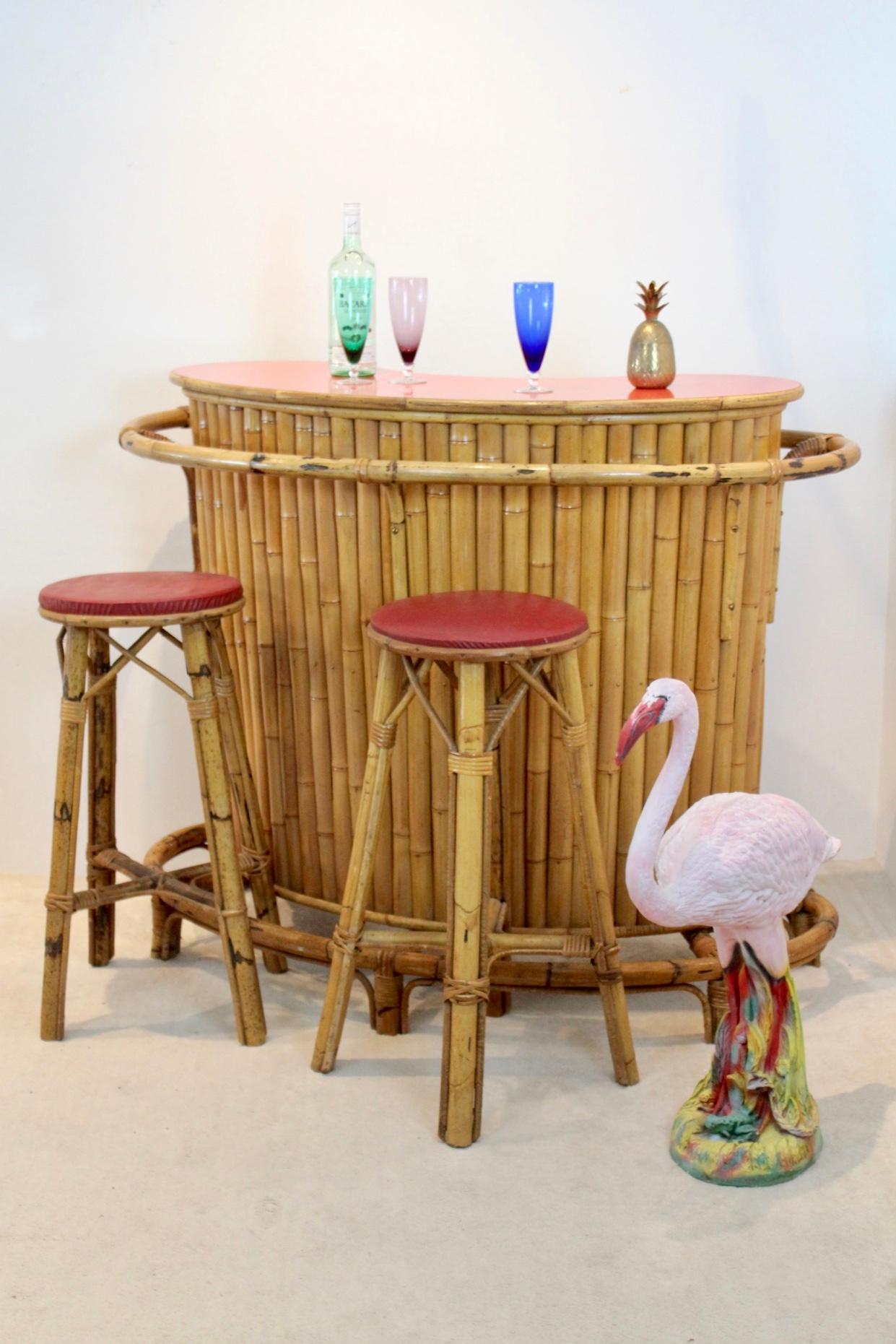 20th Century Chic and Versatile French Midcentury Rattan and Bamboo Tiki Bar with Stools