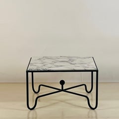 Tavolino o tavolino chic in marmo Arabescato 'Entretoise' di Design Frères