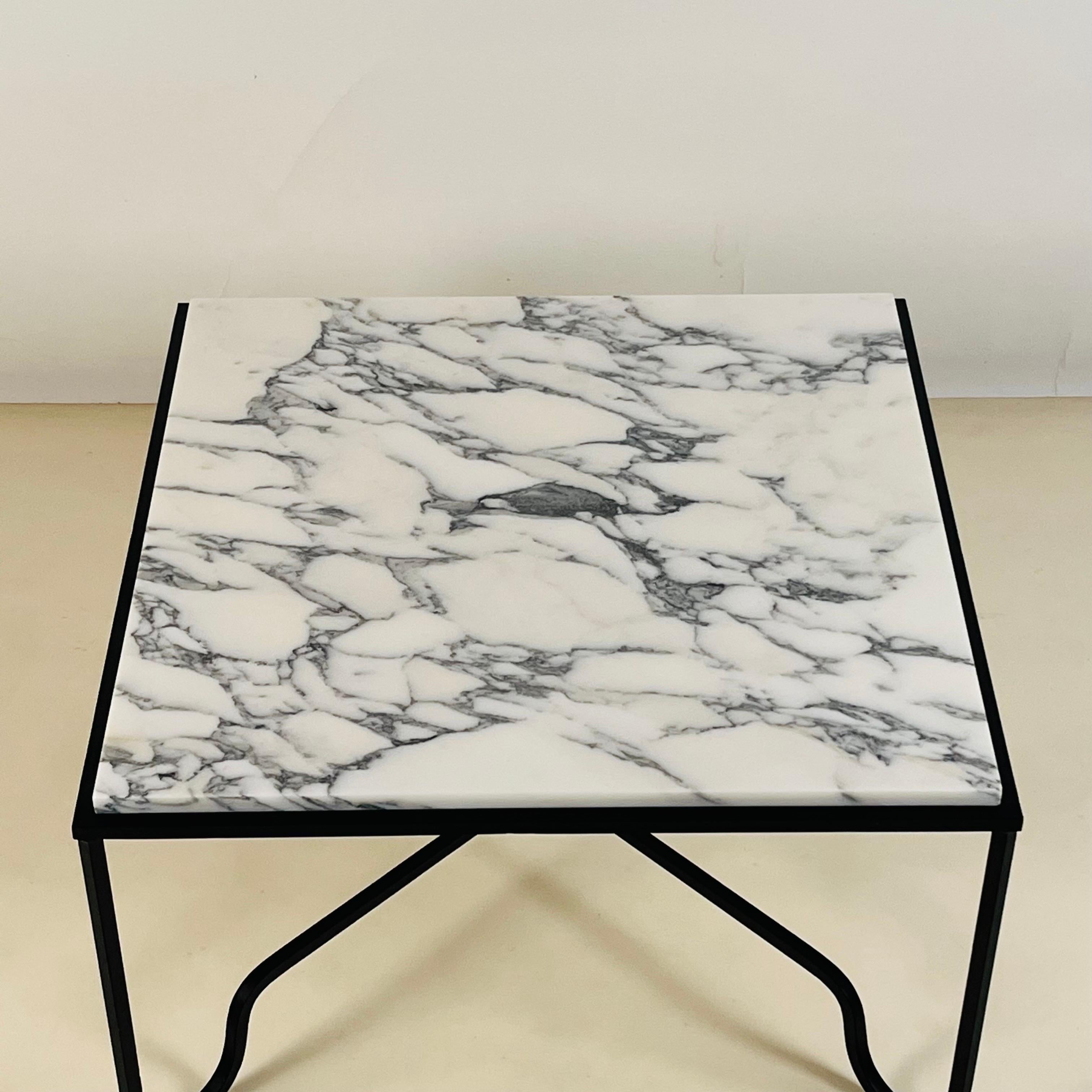 Polished Chic Arabescato Marble 'Entretoise' Side or End Table by Design Frères For Sale