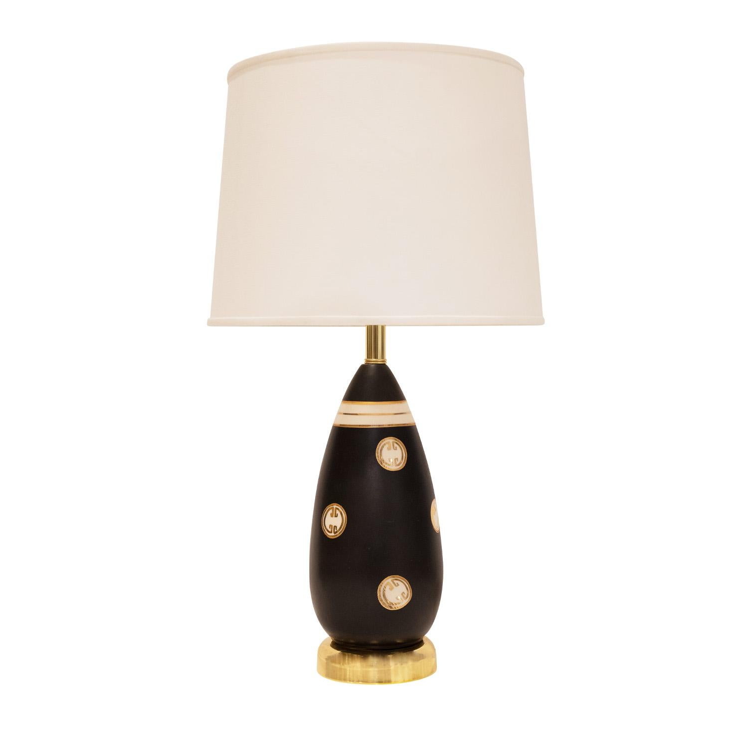 Studio made porcelain table lamp with hand painted gold medallions with brass base attributed to Zaccagnini, Italy, 1960's. The brass has been completely restored (polished and lacquered) and it has been rewired with a new socket. It’s really a