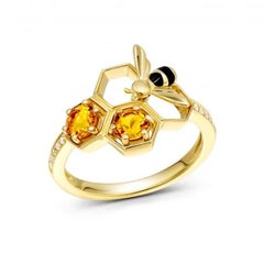 Chic BEE Ring Diamond Citrine Yellow Gold for Her