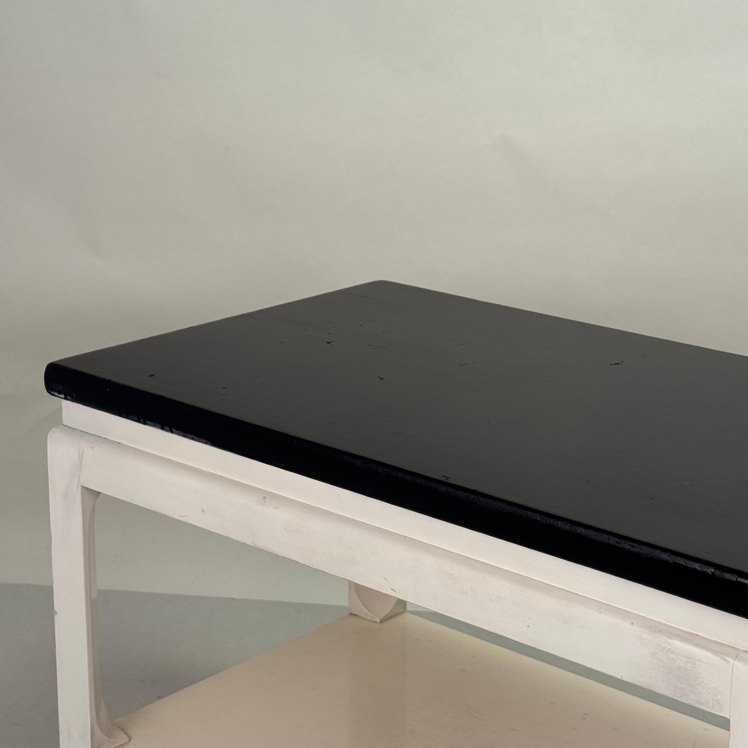 Chic Black and White Modernist Side Table by Paul Frankl For Sale 4