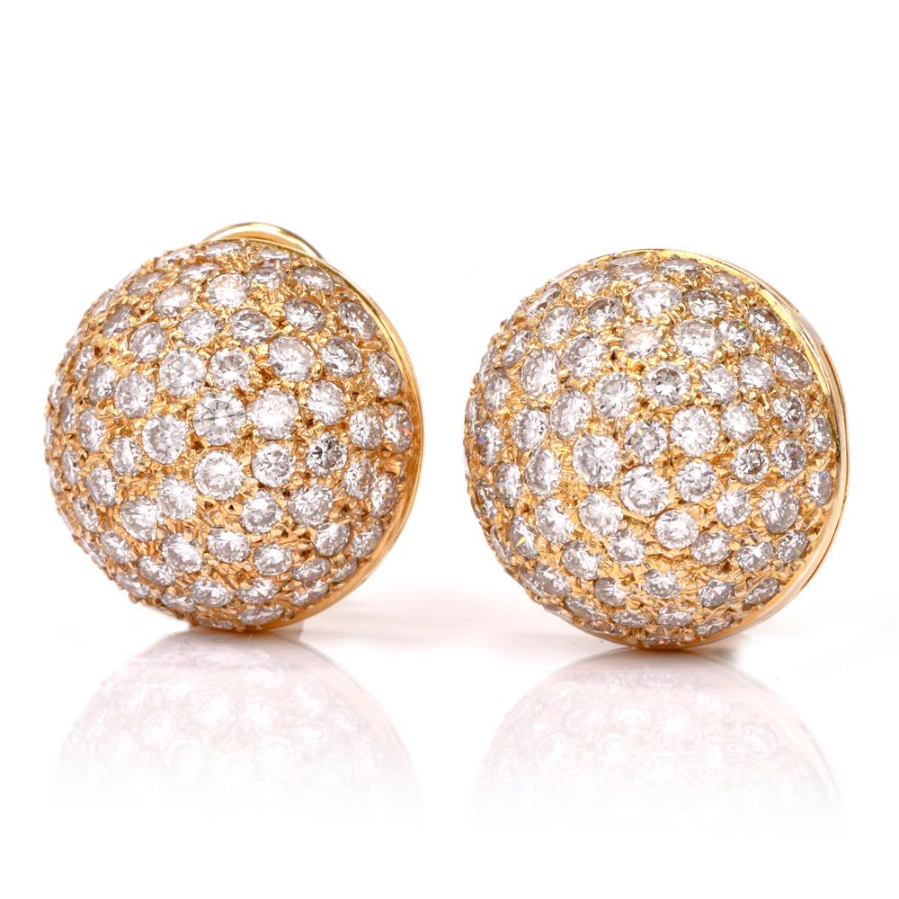 Chic Bombe Diamond Clip-On 18 Karat Gold Dome Earrings In Excellent Condition For Sale In Miami, FL