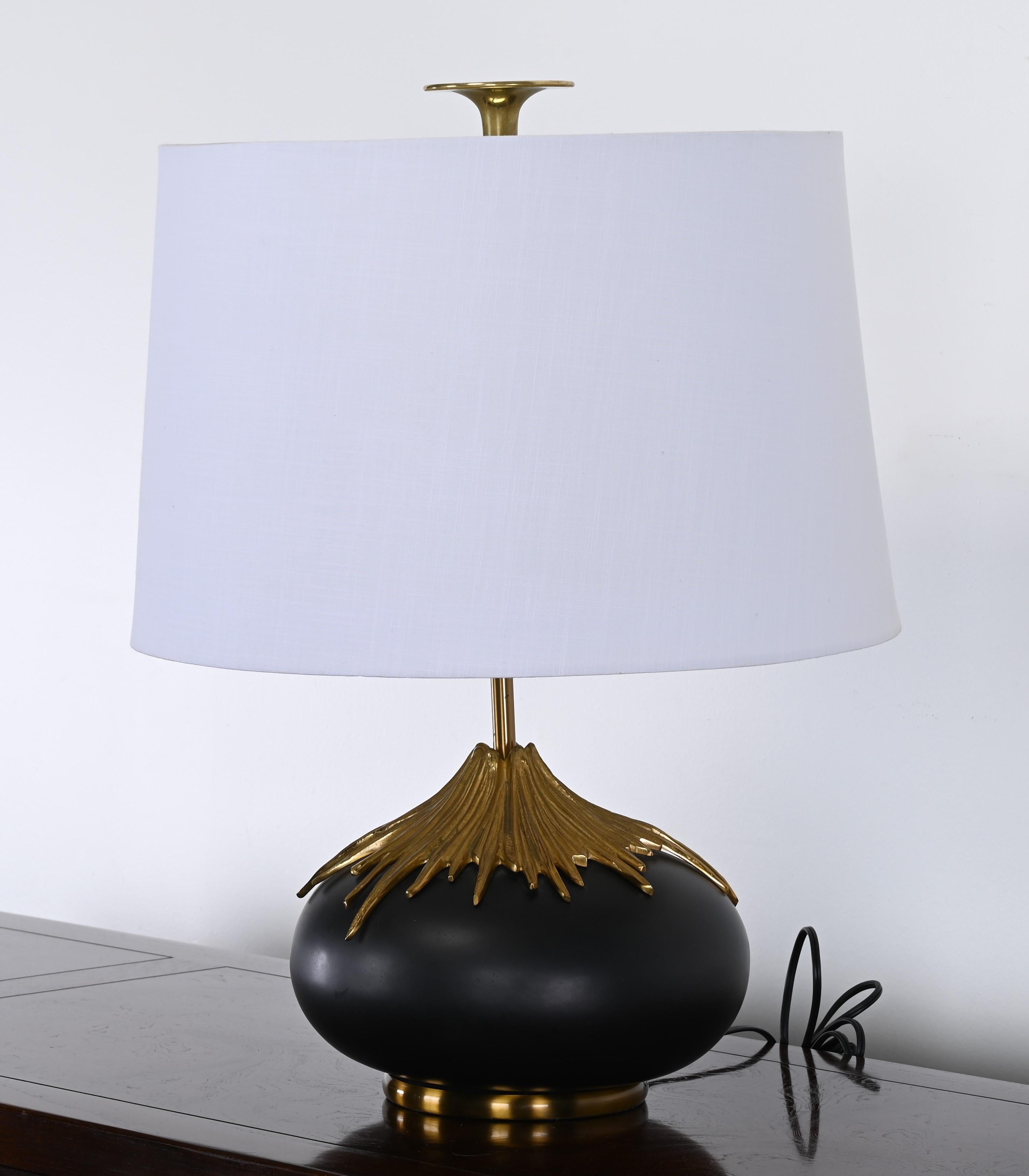 Chic Bronze Table Lamp by Maison Charles, France, 20th Century For Sale 4