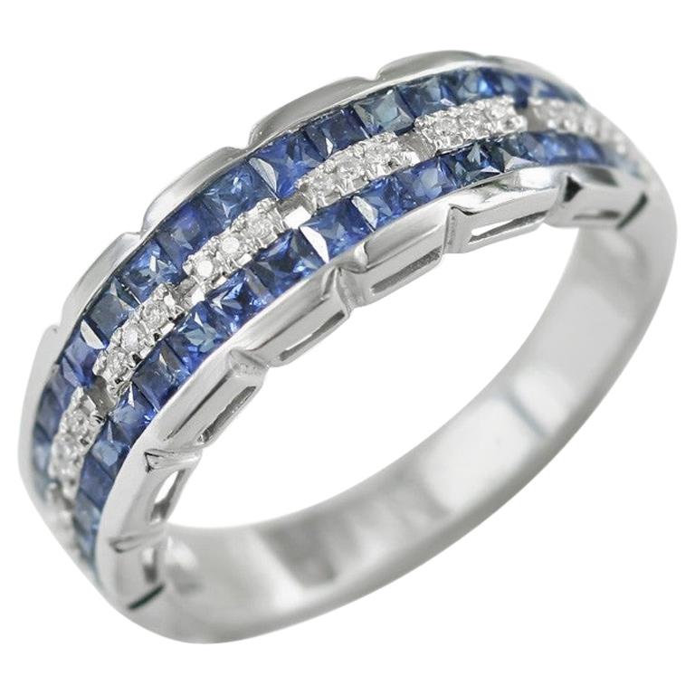 Chic Classic Combination Blue Sapphire Diamond White Gold Ring For Sale
