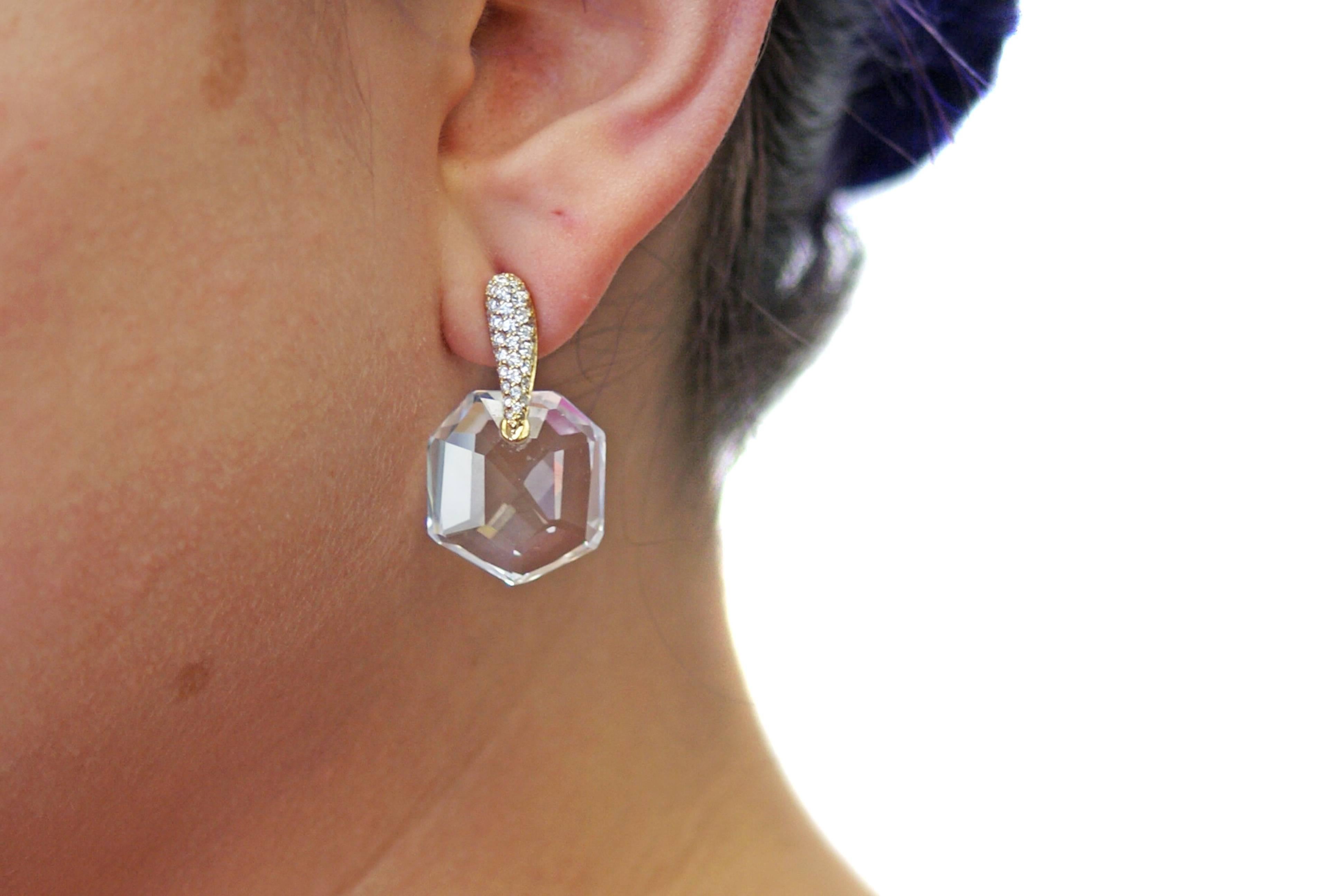 Women's or Men's Chic Faceted Rock Crystal Diamond 18 Karat Yellow Gold Earrings