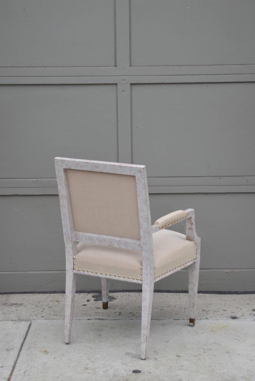 Chic Französischer Sessel aus den 1940er Jahren im Stil von Andre Arbus im Angebot 1