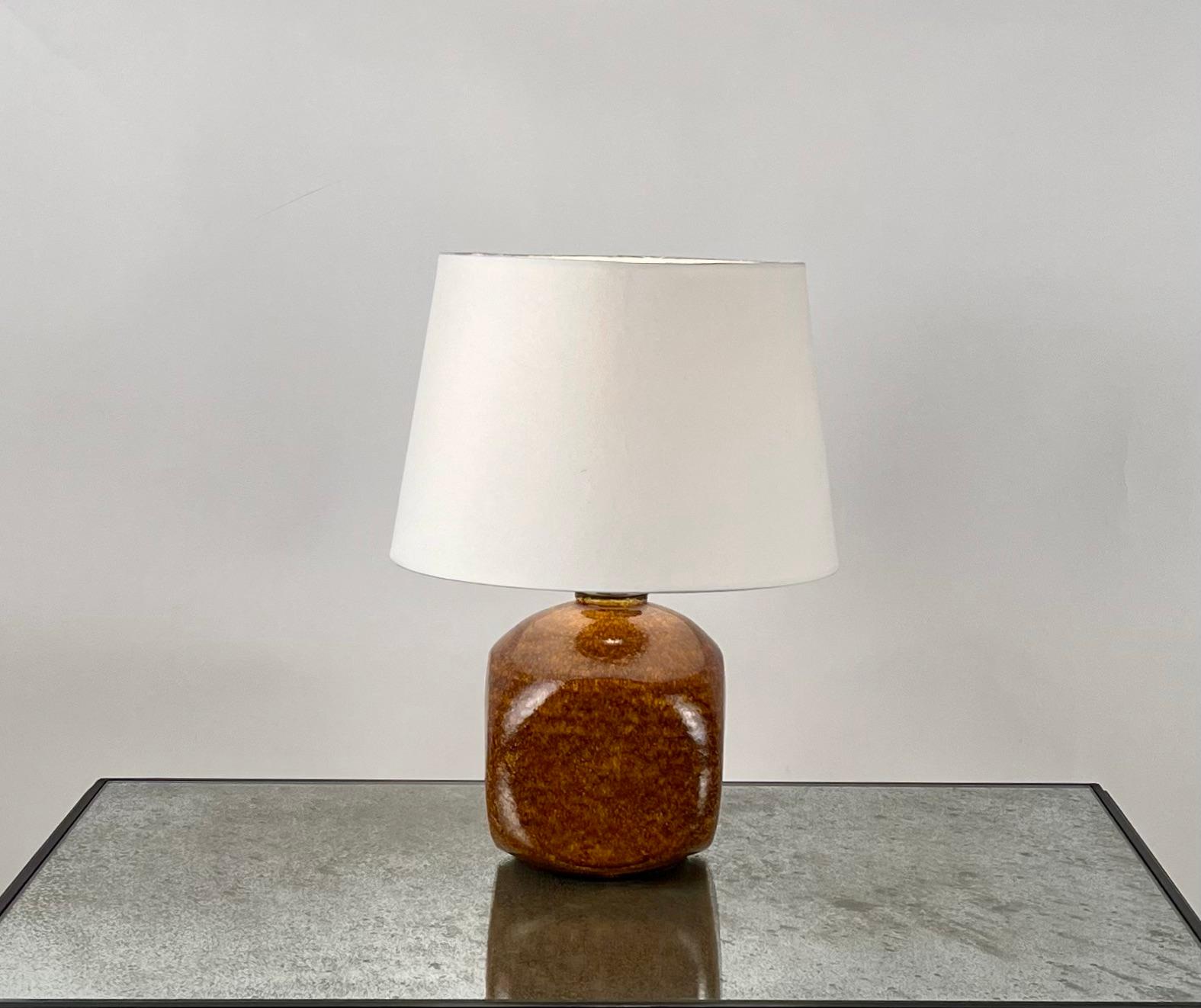 Chic Glazed Ceramic Desk Lamp by Accolay Pottery, France. 

Includes European style parchment shade (no harp or finial). 

Rewired with high-end twist cord and 3-way switch (on, half intensity, off). A 40w filament bulb is included in your order. 