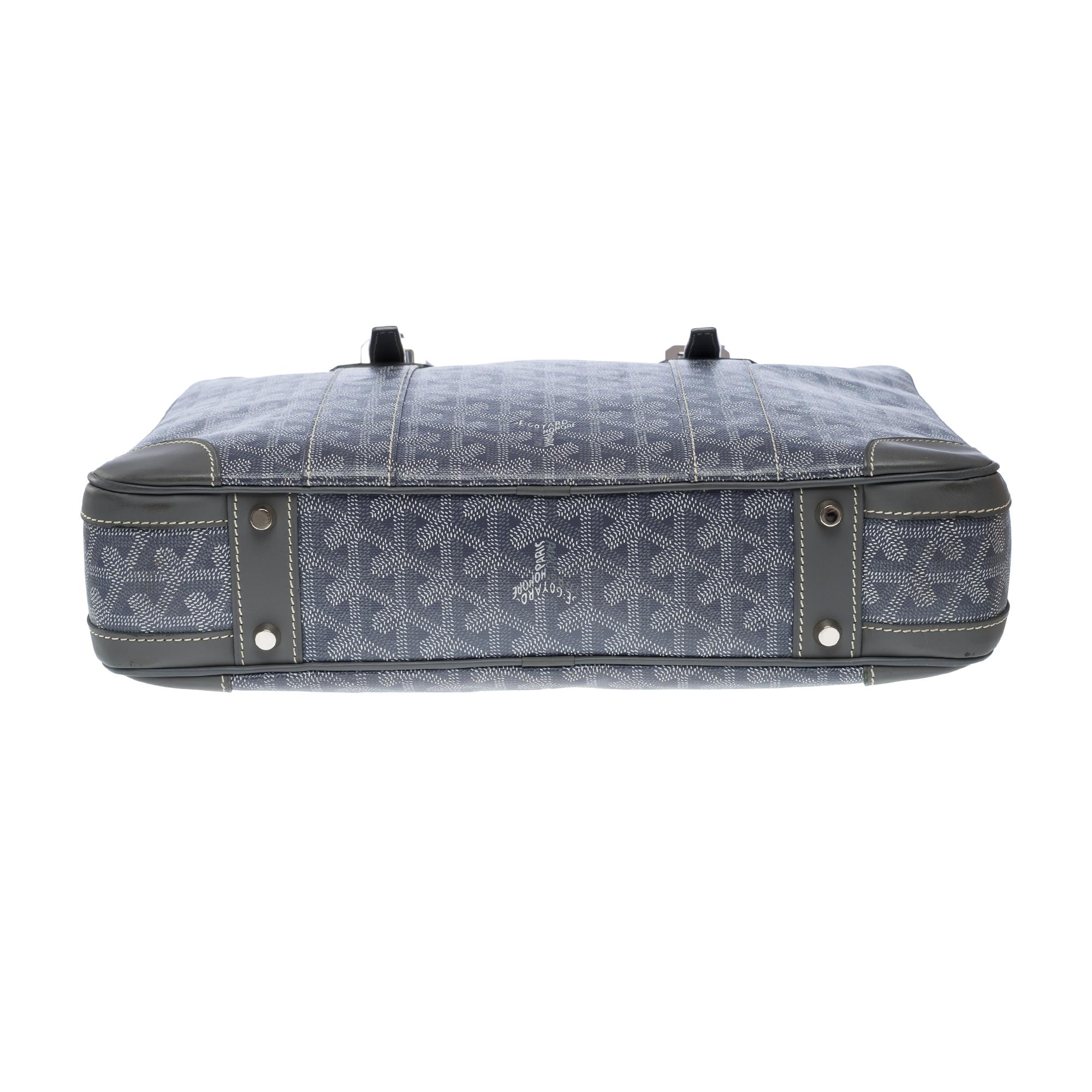 Chic Goyard Ambassade PM briefcase in Grey Goyardine canvas and leather, SHW For Sale 5