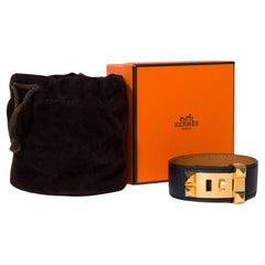 Chic Hermès "Collier de Chien" bracelet in black epsom leather, GHW