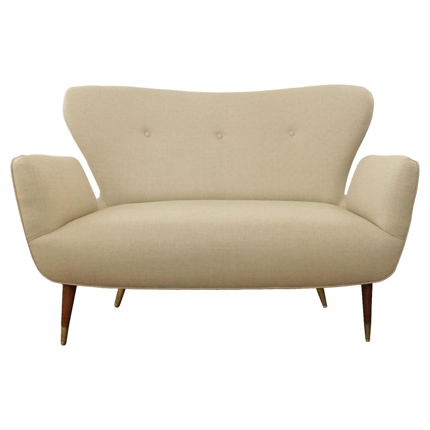 Settee italienne chic mi-siècle moderne des années 1950