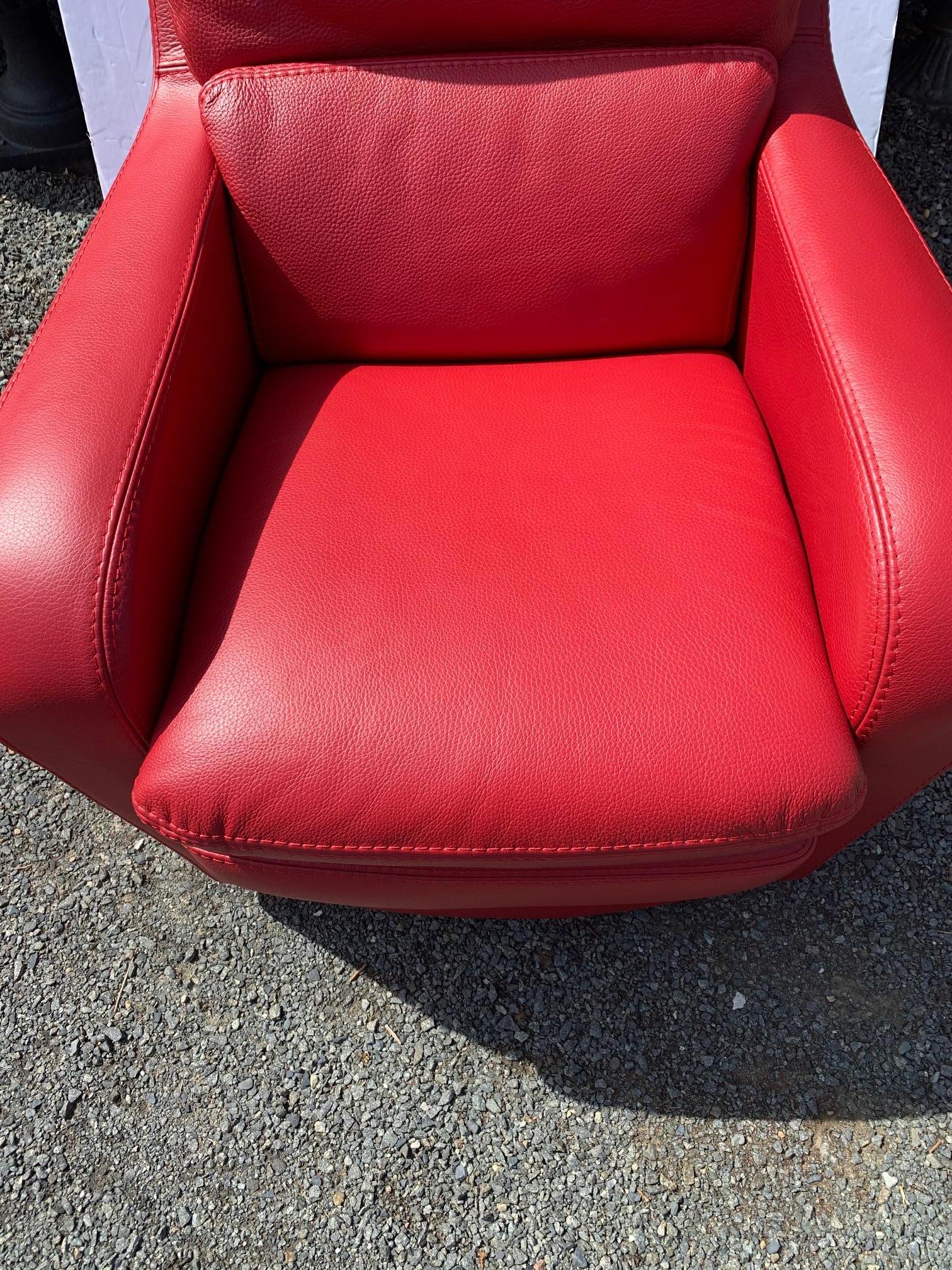 Chic Italian Roche Bobois Rasberry Leather Swivel Club Chair 4