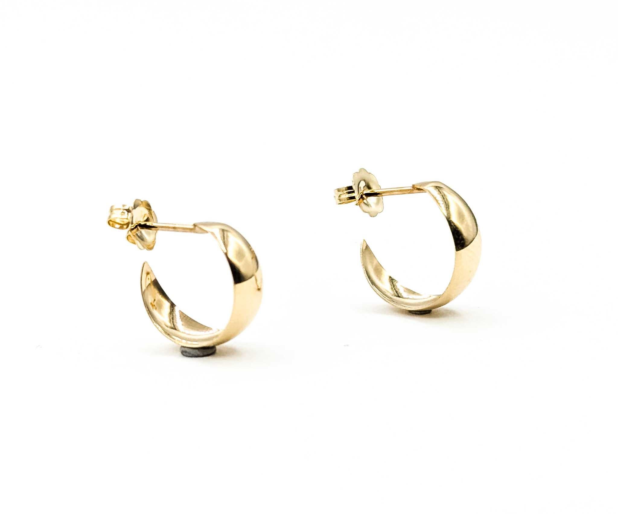 Contemporaneo Orecchini Chic J-Hoop in J Gold 14k in vendita