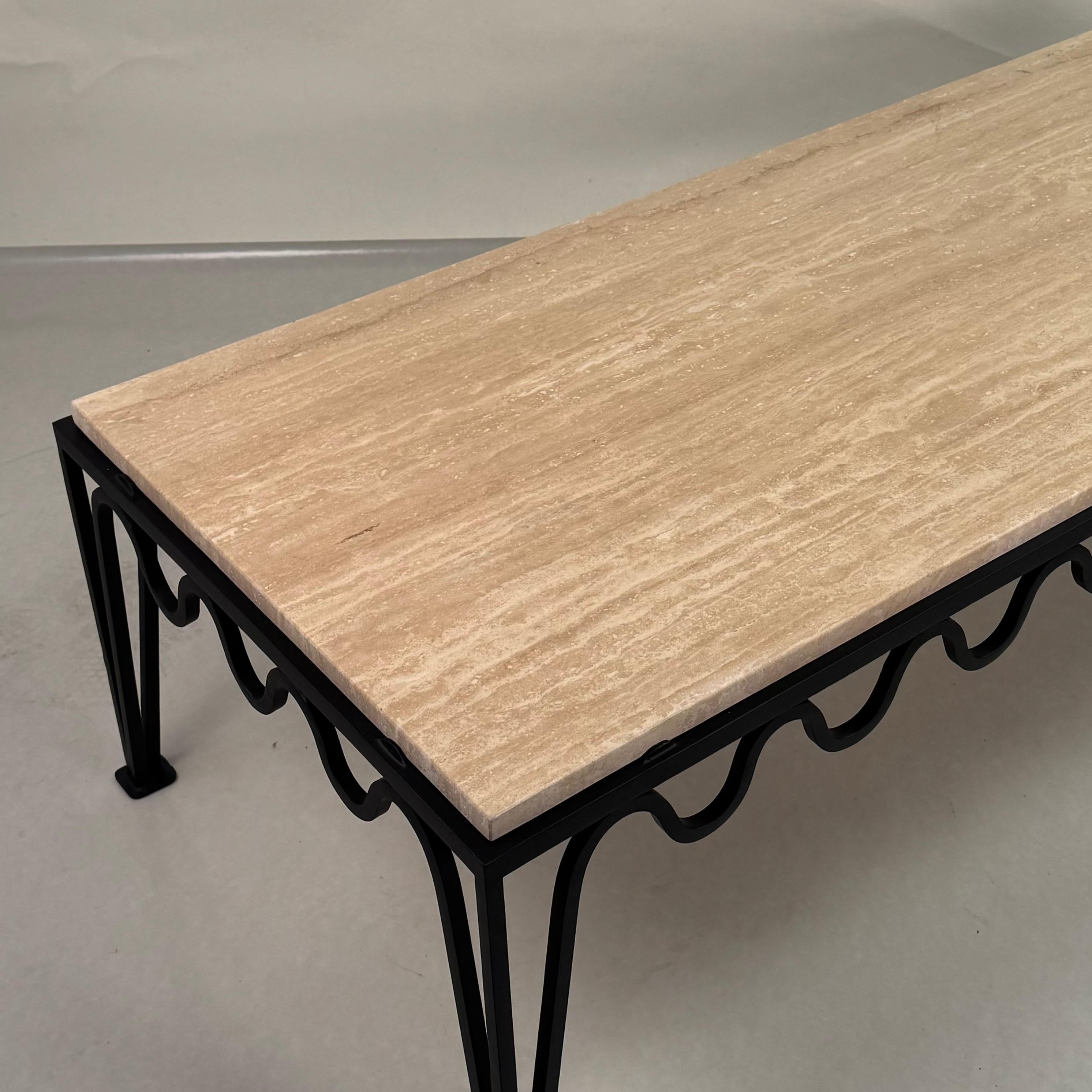 Chic 'Méandre' Travertine Coffee Table by Design Frères For Sale 1
