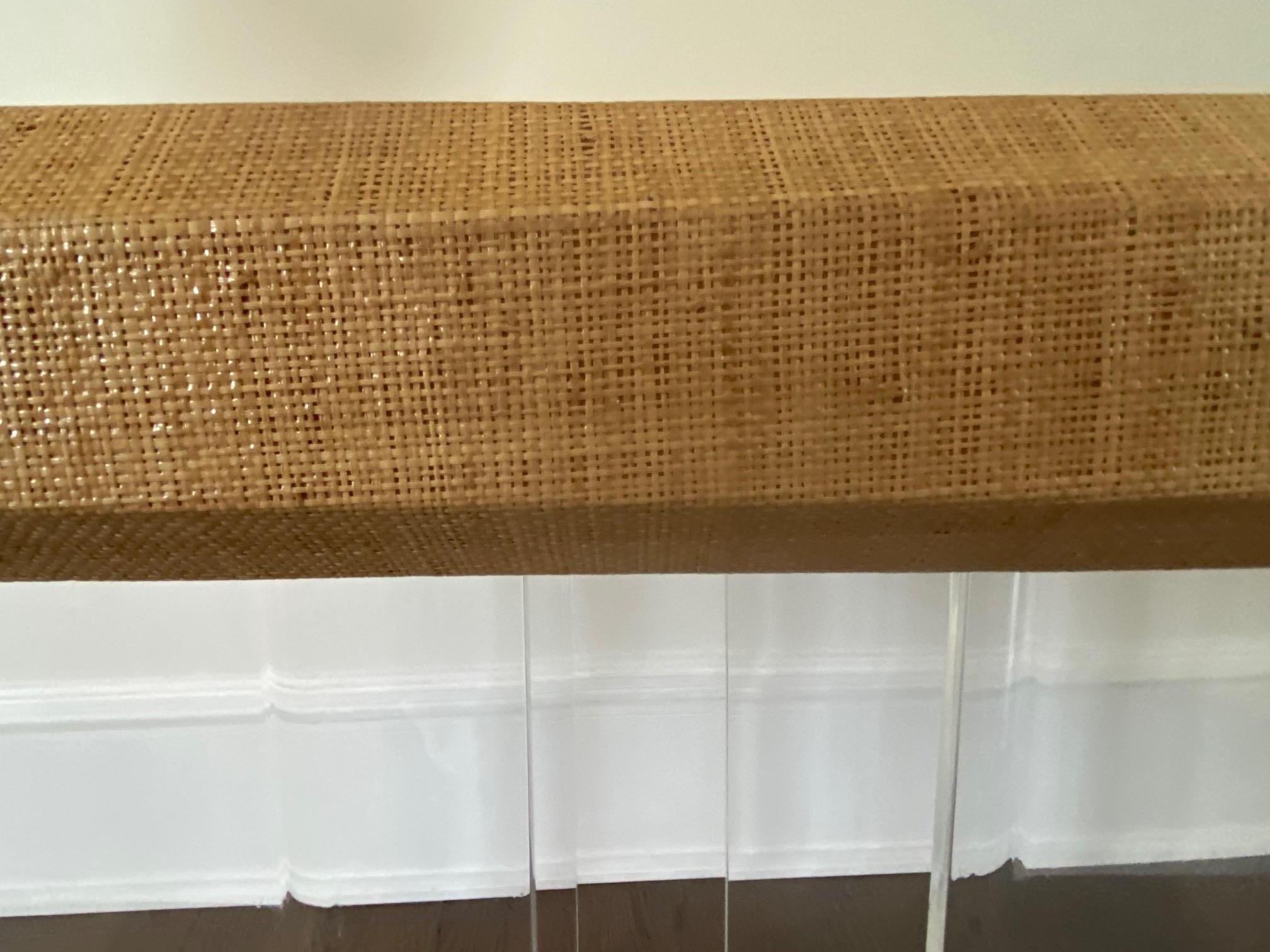  Chic Mid Century Modern Lucite & Laminated Raffia Table For Sale 7